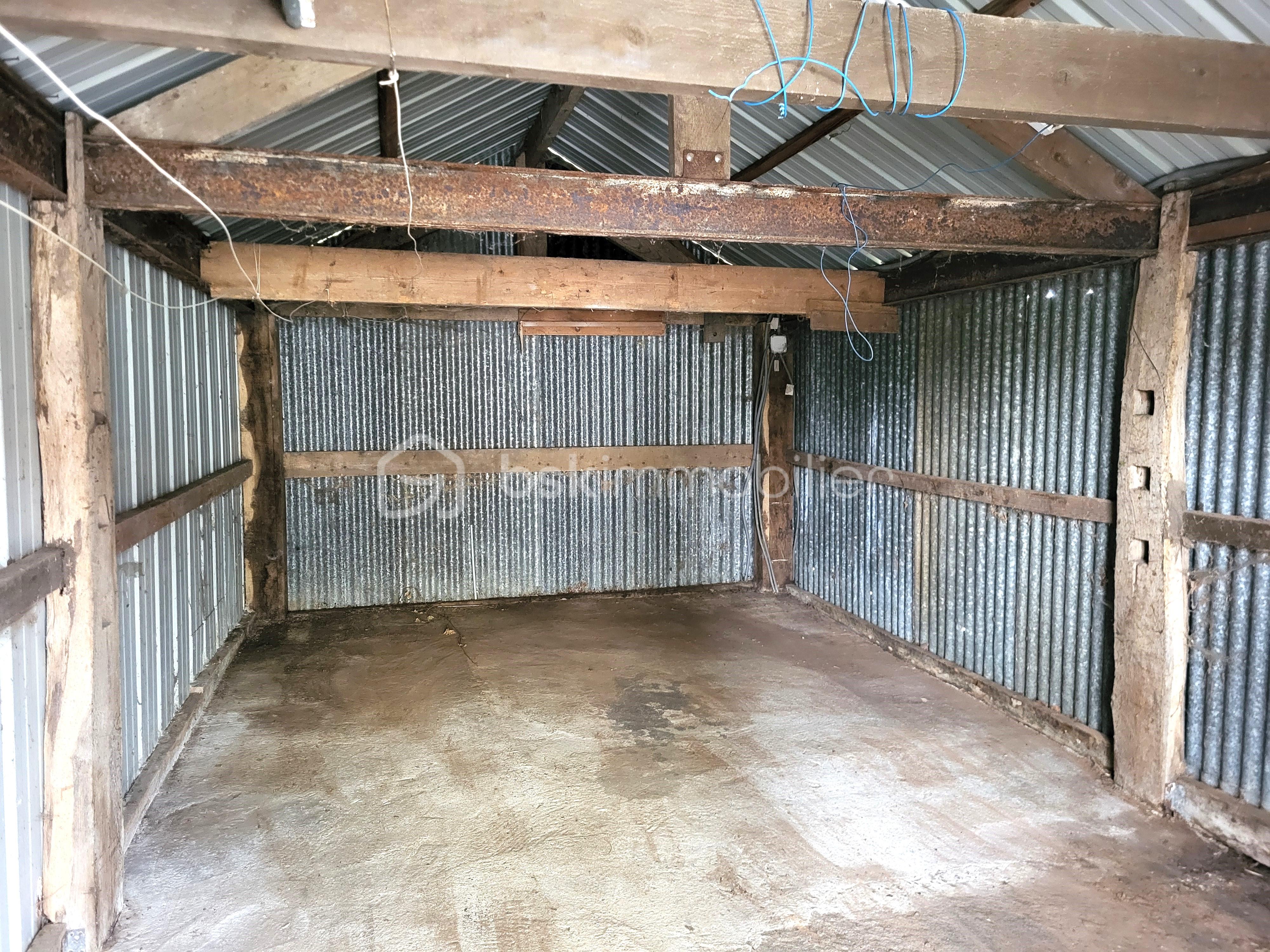 Maison de 97,64 m² - atelier.jpg