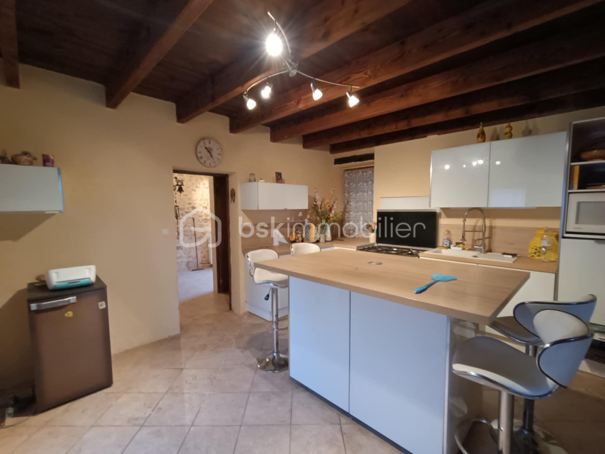 Maison en pierre de 113 m² - d0af44d0-b3f0-46e4-afb0-2e98b93cf39b.jpg