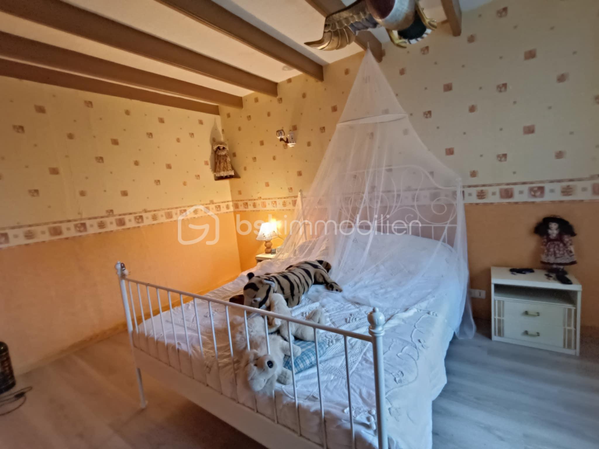 Maison en pierre de 113 m² - c9ac7ec6-826d-4d8b-a968-c8ab01ecf09b.jpg