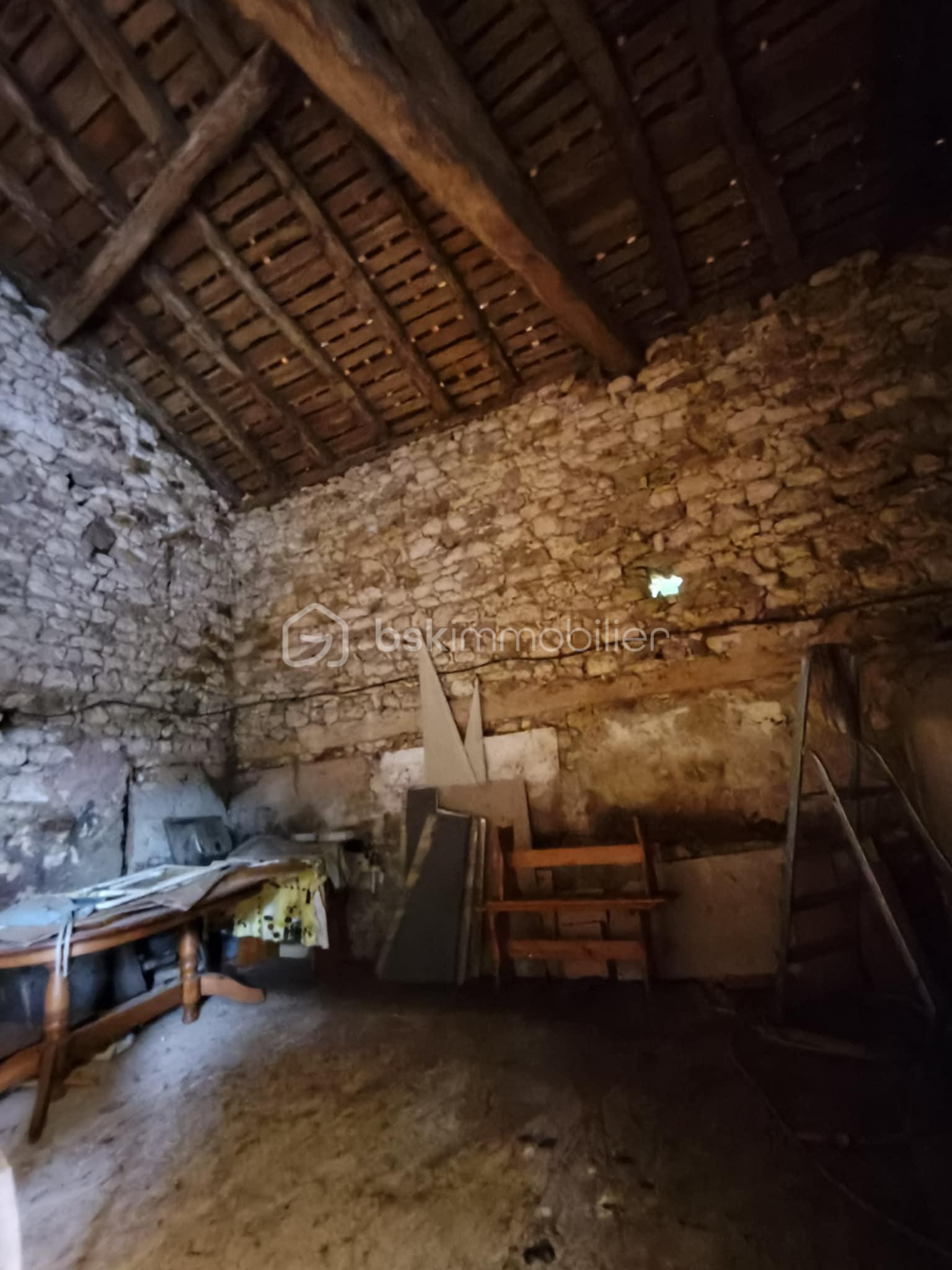 Maison en pierre de 113 m² - 62653a4f-c3d1-4d80-9241-c77185ec9fab.jpg