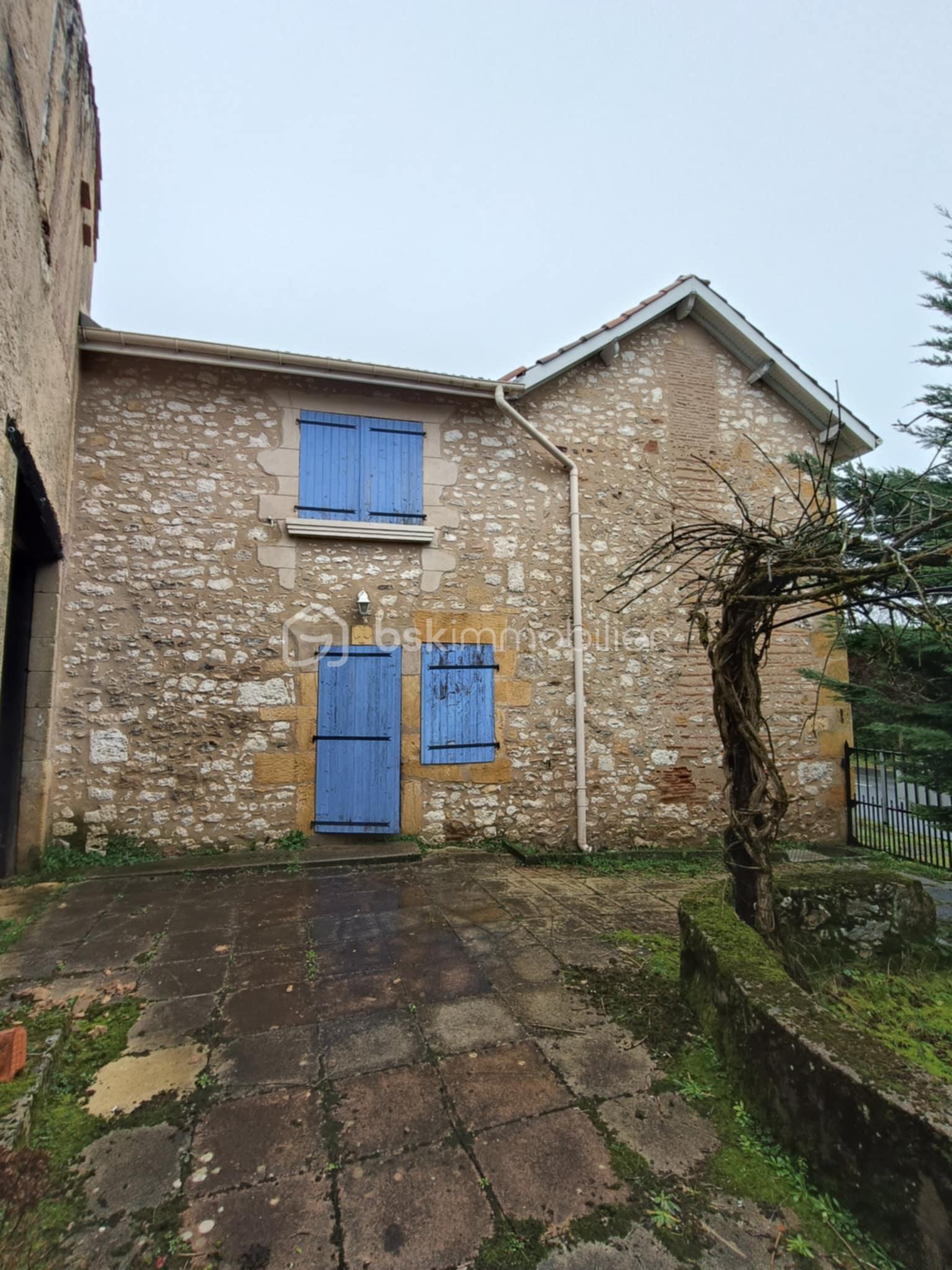 Maison en pierre de 113 m² - 2e4f230c-5e1b-450b-96ef-67ef235f7e9c.jpg
