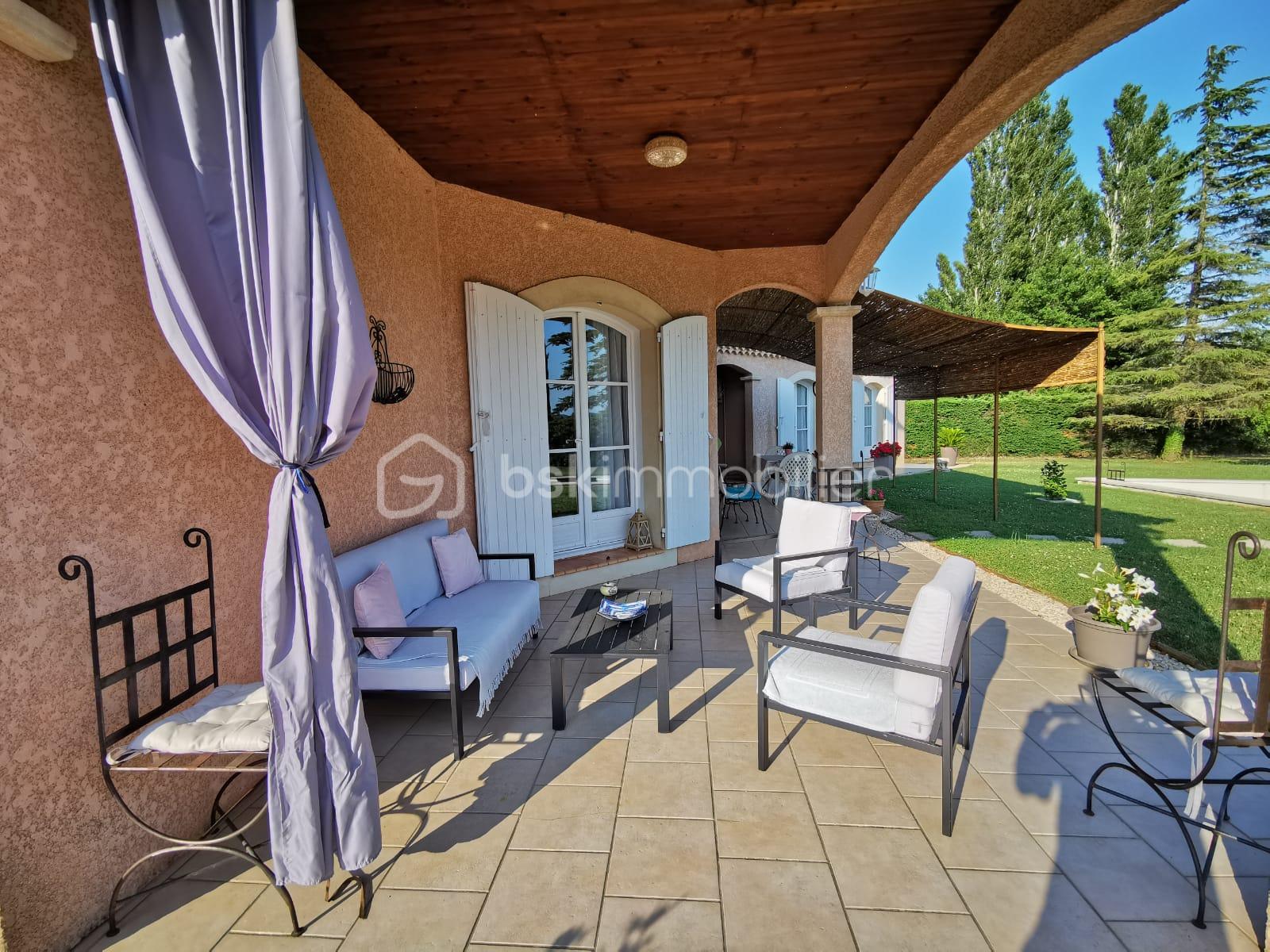Villa de 151,87 m² - IMG-20250619-WA0071.jpg