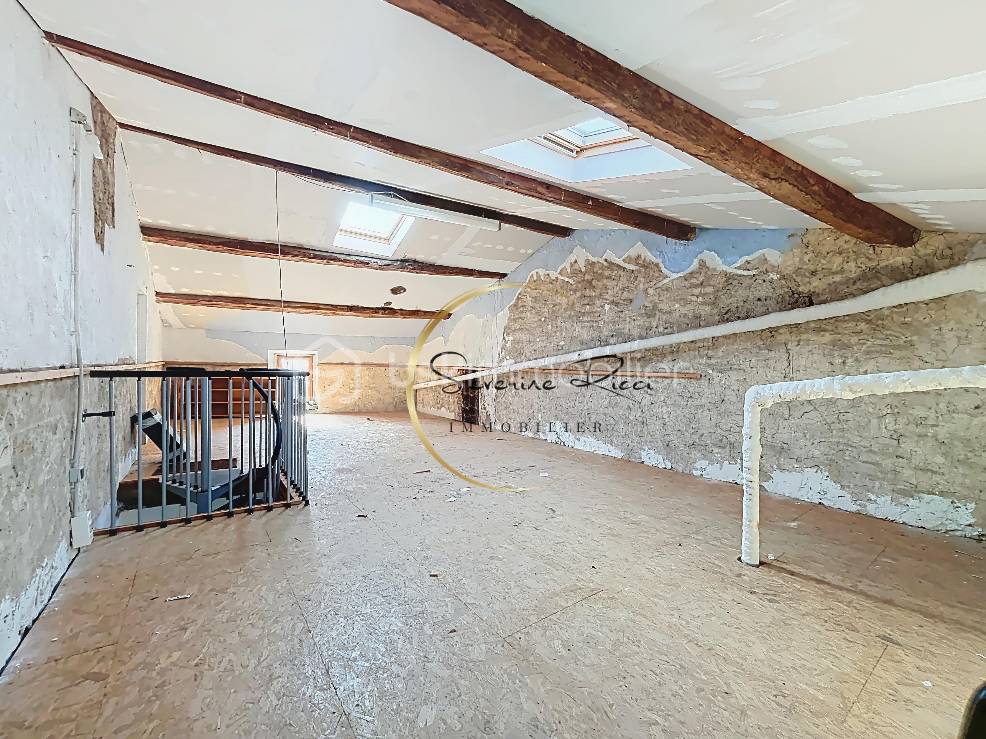 Maison de village de 132 m² - LOUISGRAND COMBLES 1.jpeg