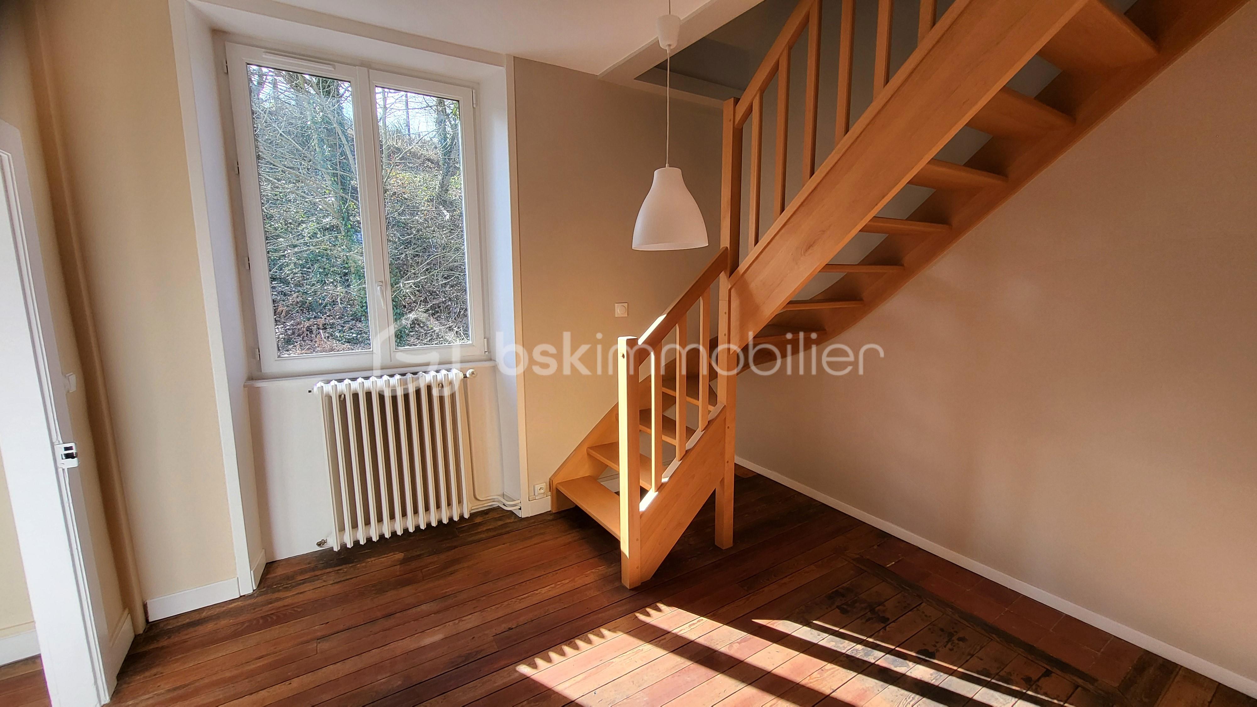 Maison en pierre de 95 m² - TEAL bureau 3 étage.jpg