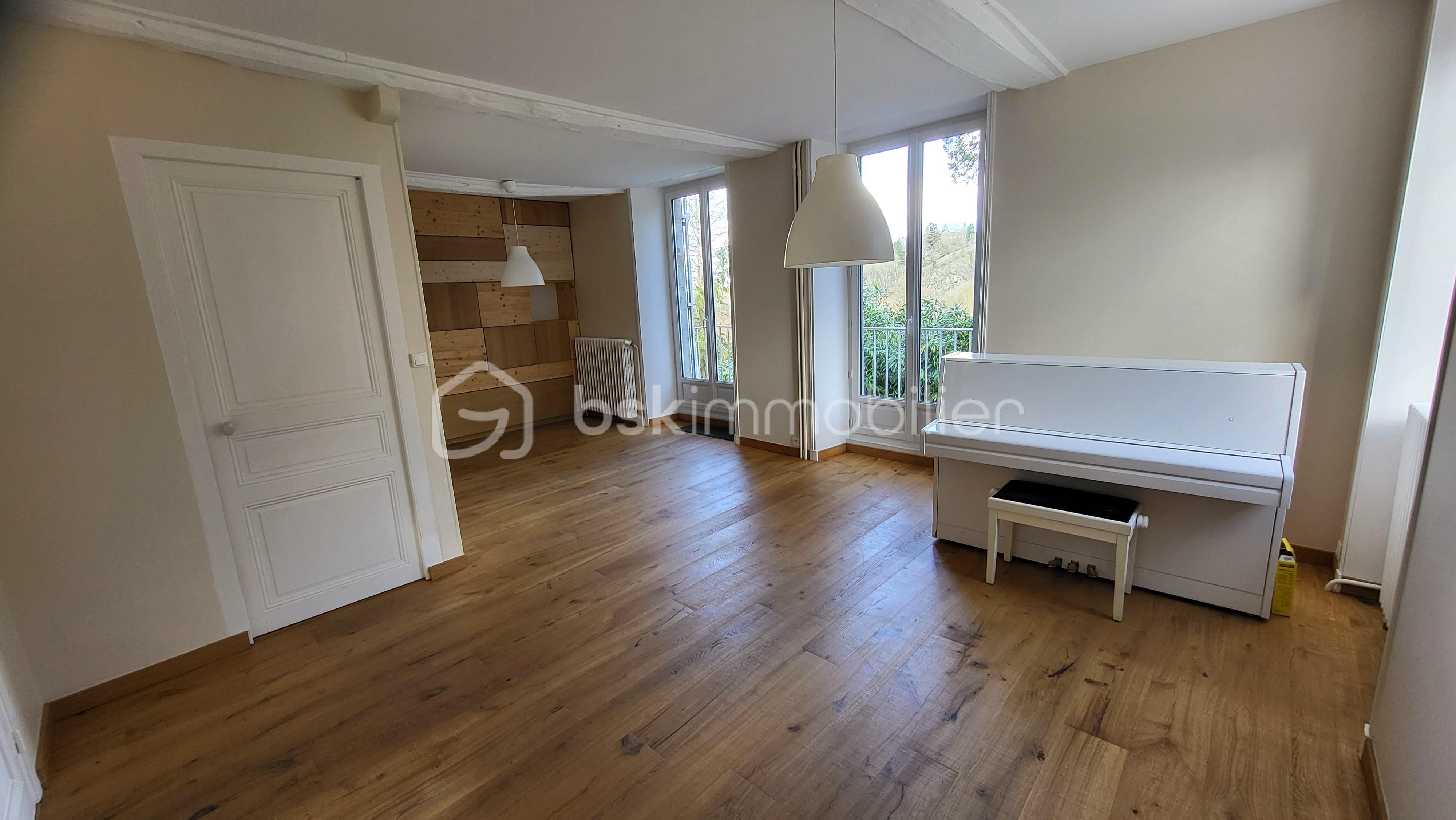 Maison en pierre de 95 m² - TEAL sejour vers salle 1.jpg