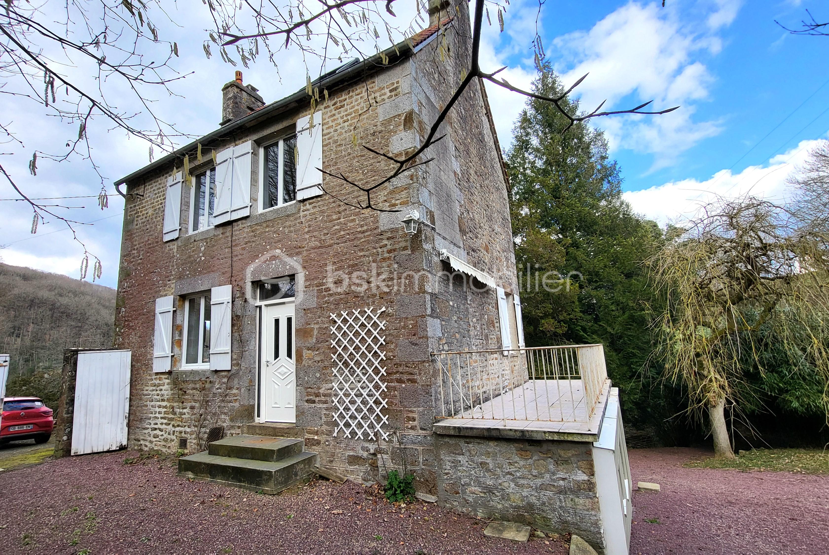 Maison en pierre de 95 m² Maison en pierre de 95 m²