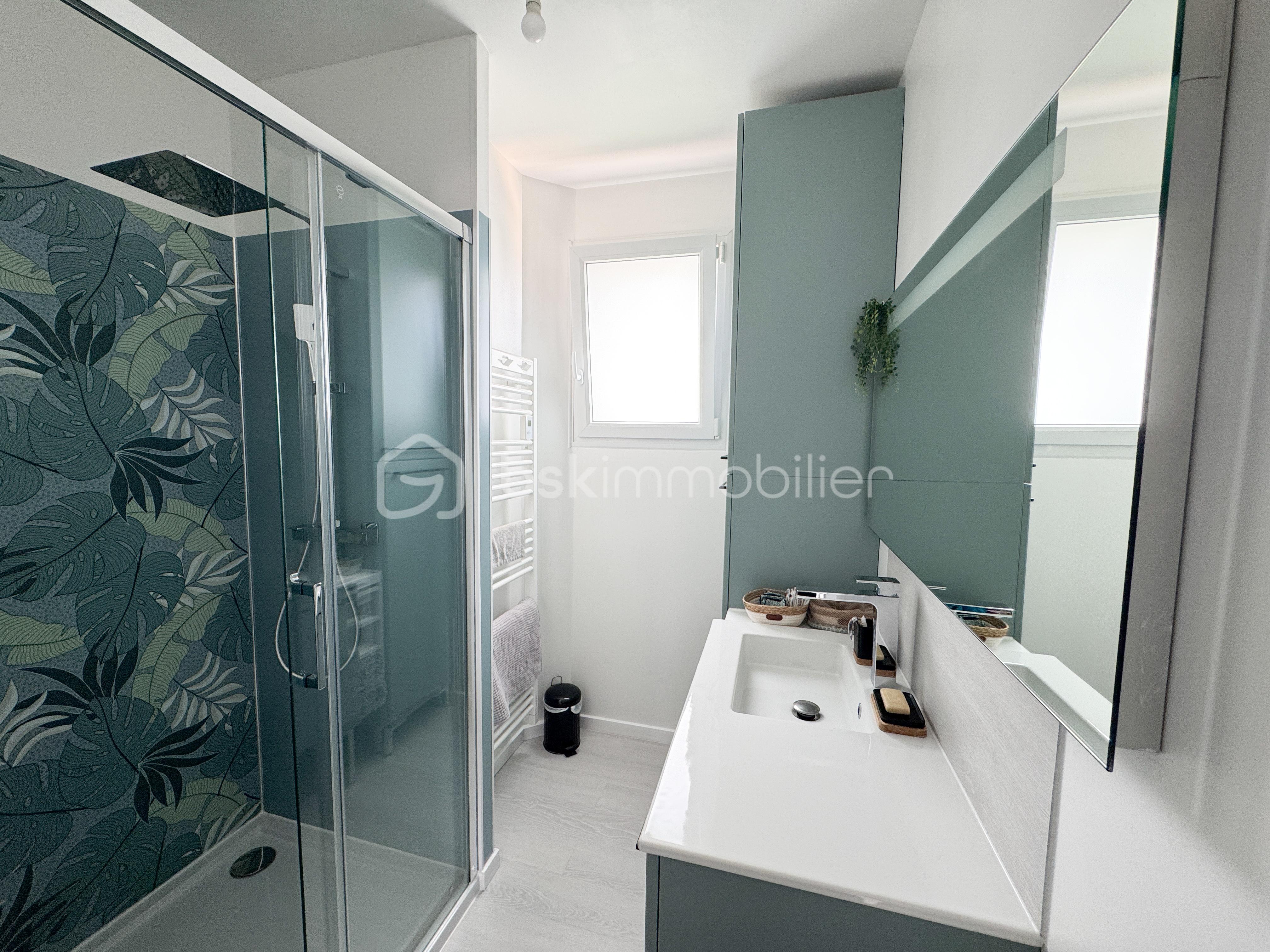 Maison de 120 m² - ROCHER IMG_1251.JPG