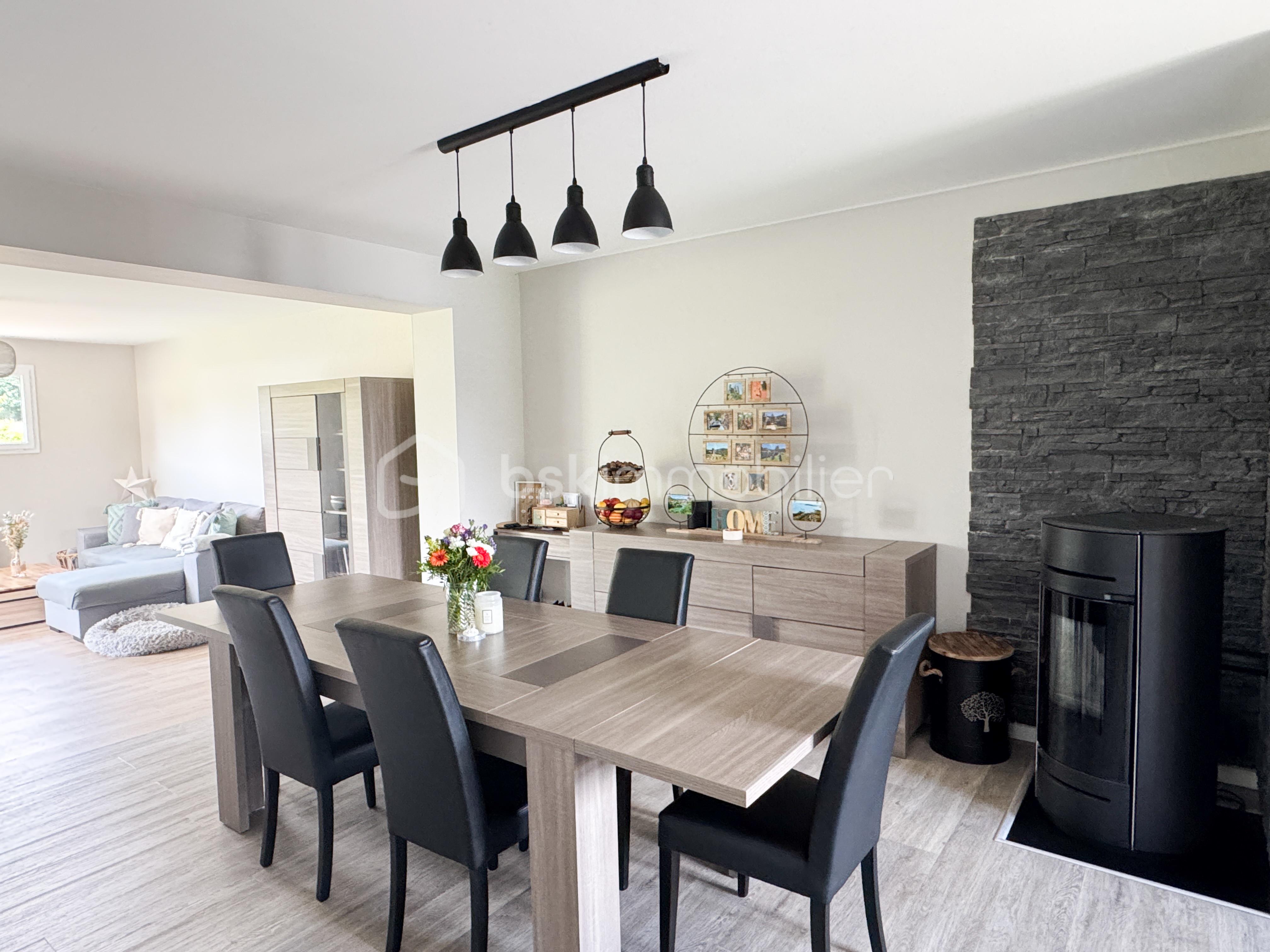 Maison de 120 m² - ROCHER IMG_1239.JPG