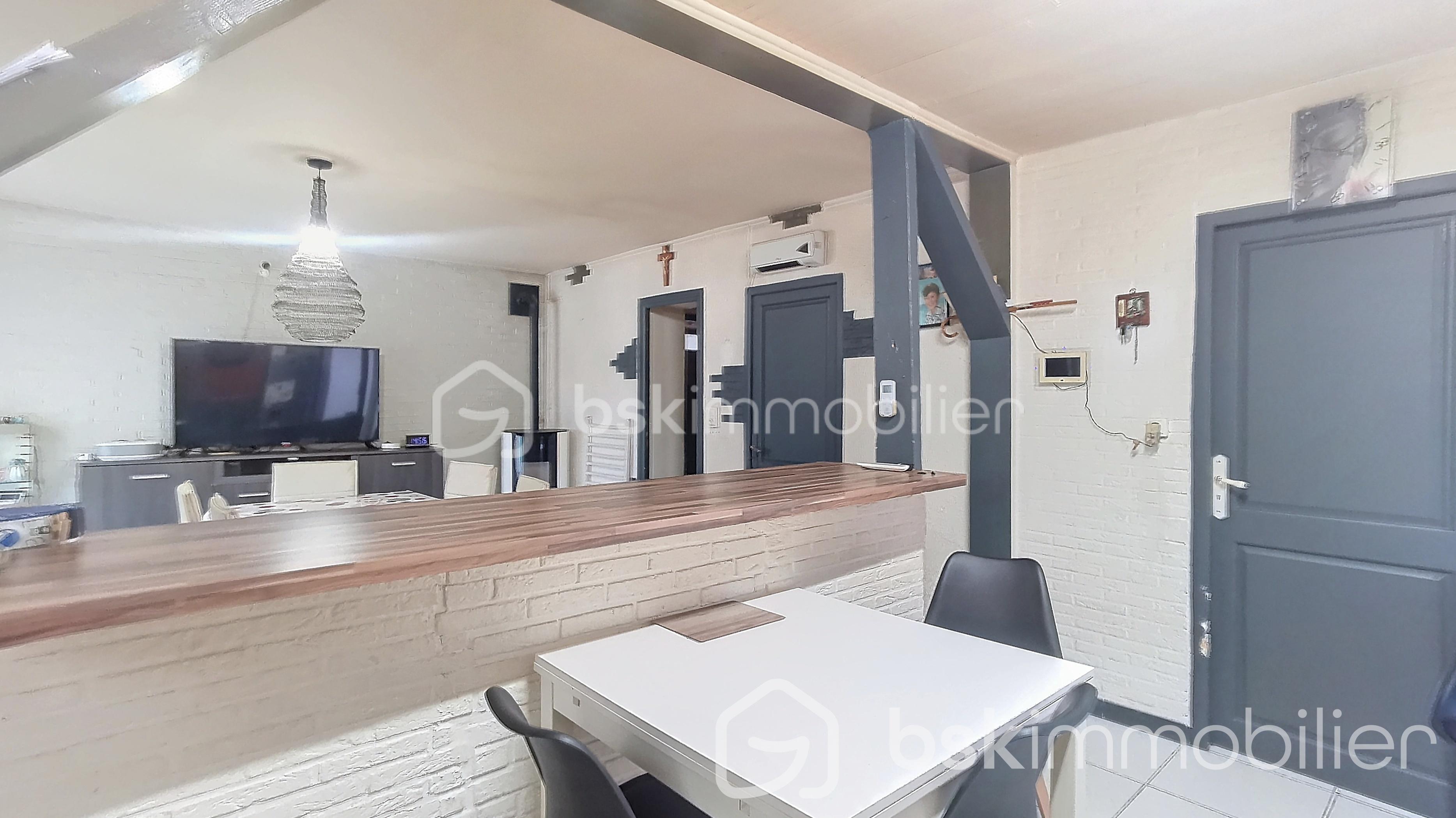 Maison de village de 100 m² - aYVoybG5iR2x2ZEhScC0yMDI0MDkwMzE0MzUyOA_20240903145437_80792_6b719a2.jpg