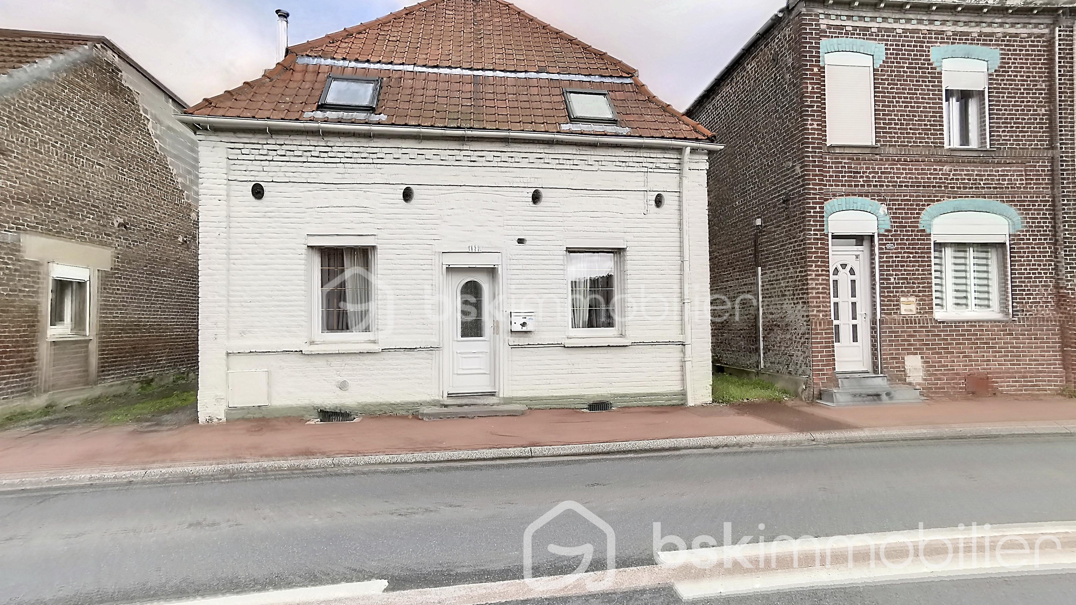 Maison de village de 100 m² - aYVptRmpZV1JsLTIwMjQwOTMwMTIzNDQw_20240930123637_00770_c87bb2f.jpg