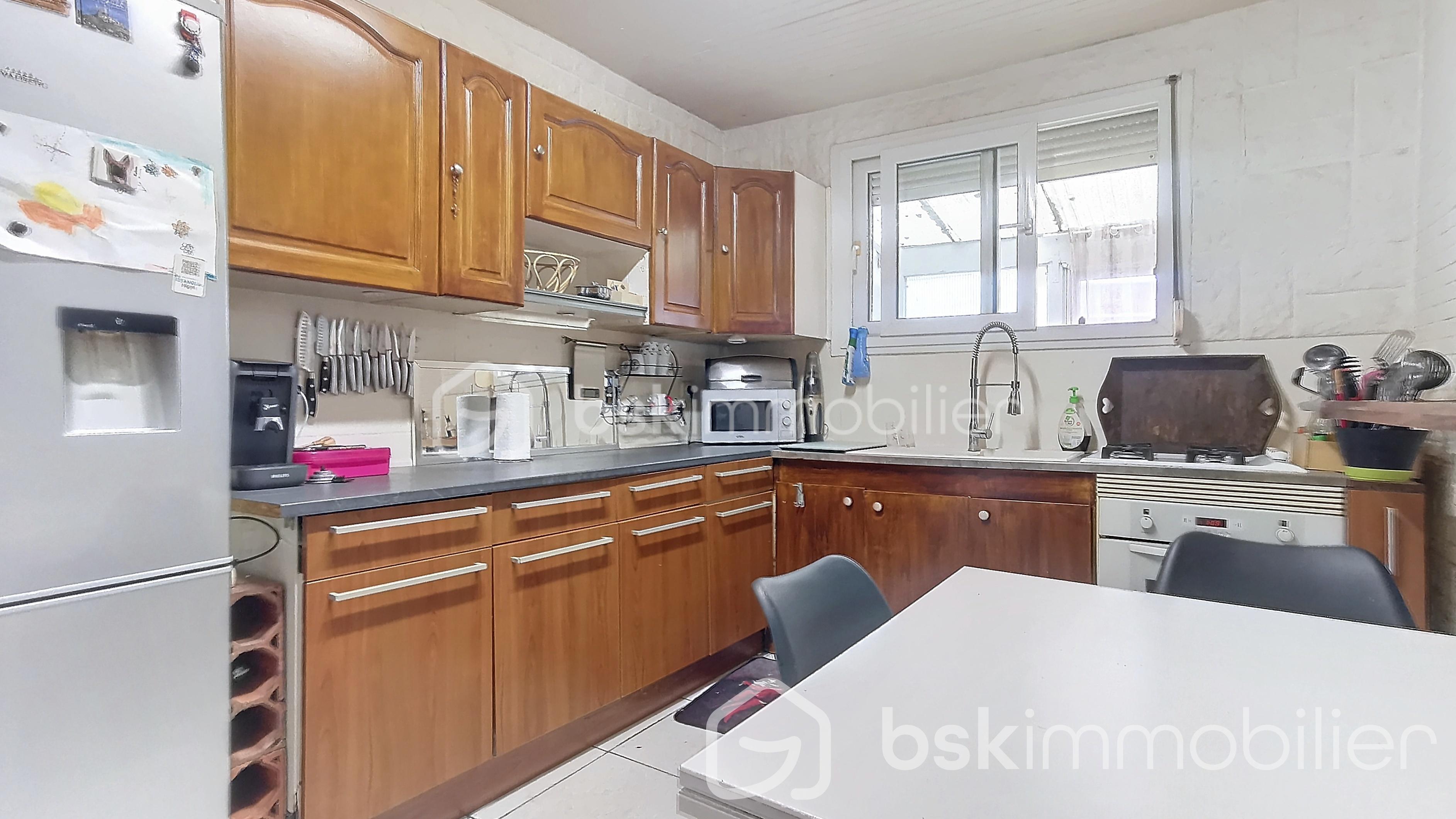 Maison de village de 100 m² - aYVoybG5iR2x2ZEhScC0yMDI0MDkwMzE0MzUyOA_20240903145206_29968_6250f89.jpg