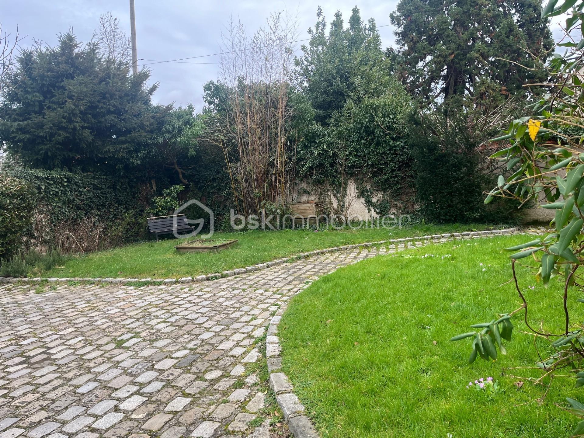 Extéreiru chatenay 2.jpeg