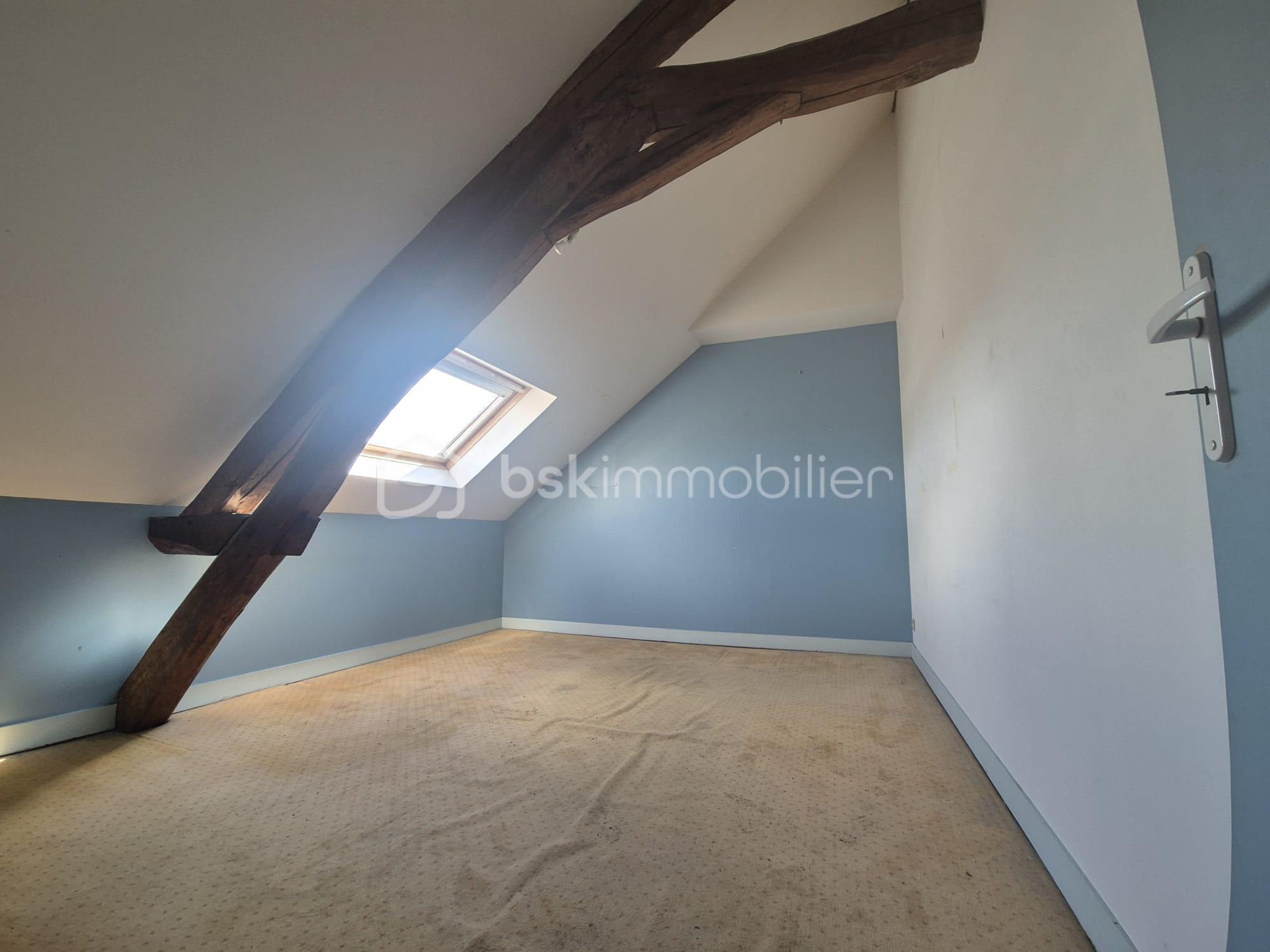 Maison de ville de 168 m² - WhatsApp Image 2025-09-02 à 02.27.42_cf833f85.jpg