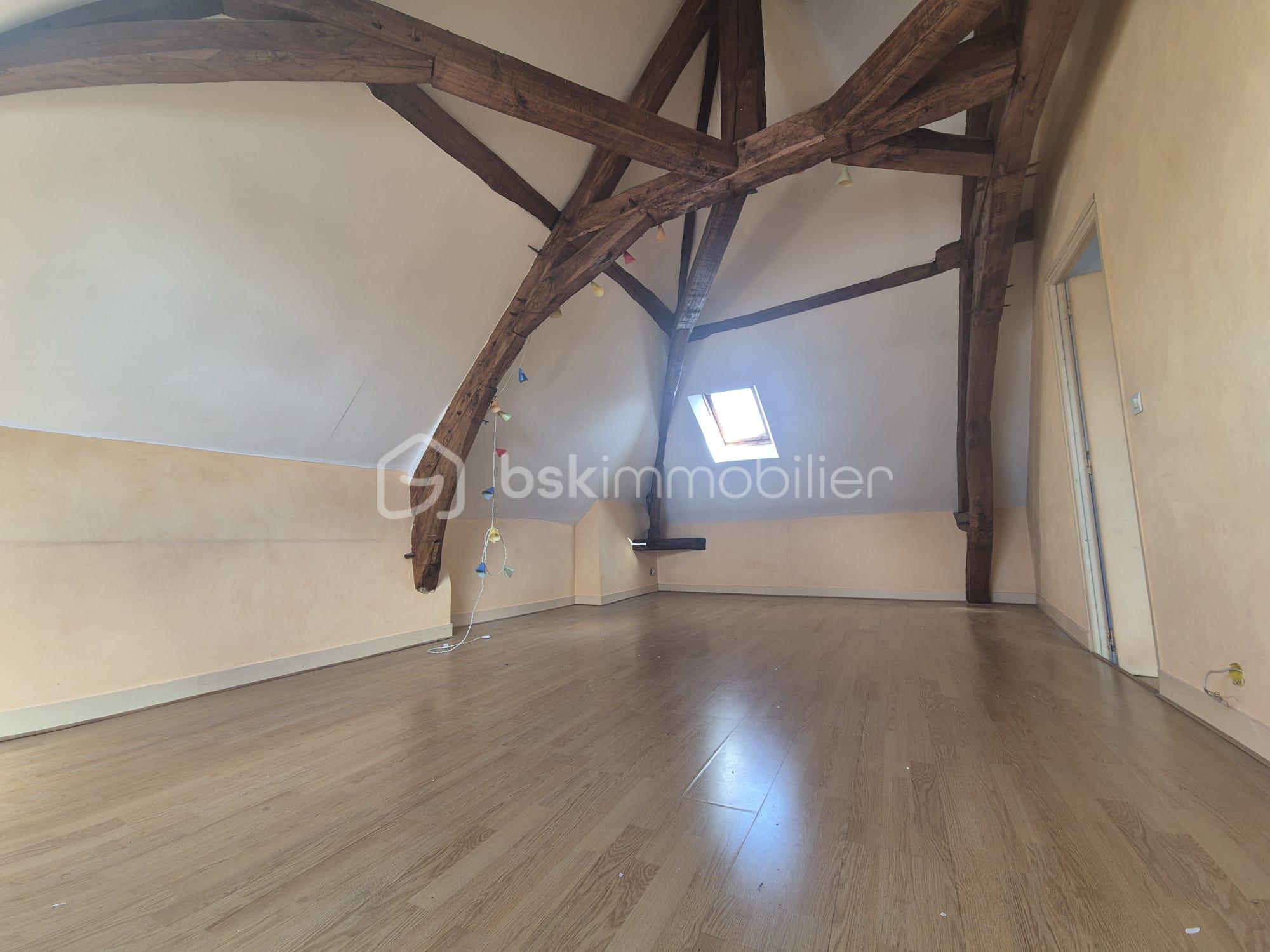 Maison de ville de 168 m² - WhatsApp Image 2025-09-02 à 02.27.43_b643420d.jpg