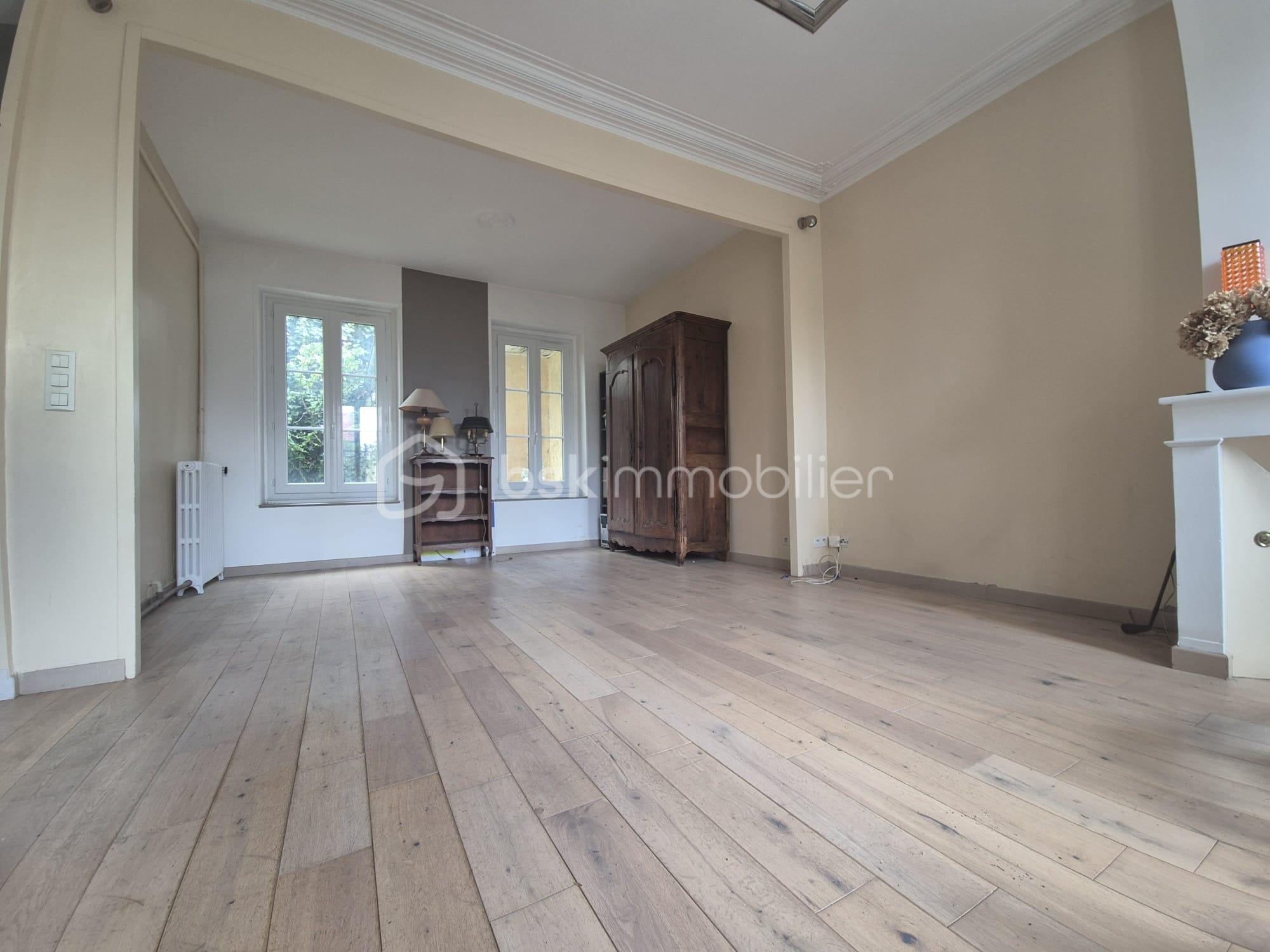 Maison de ville de 168 m² - WhatsApp Image 2025-09-02 à 02.27.44_2a4aa48a.jpg