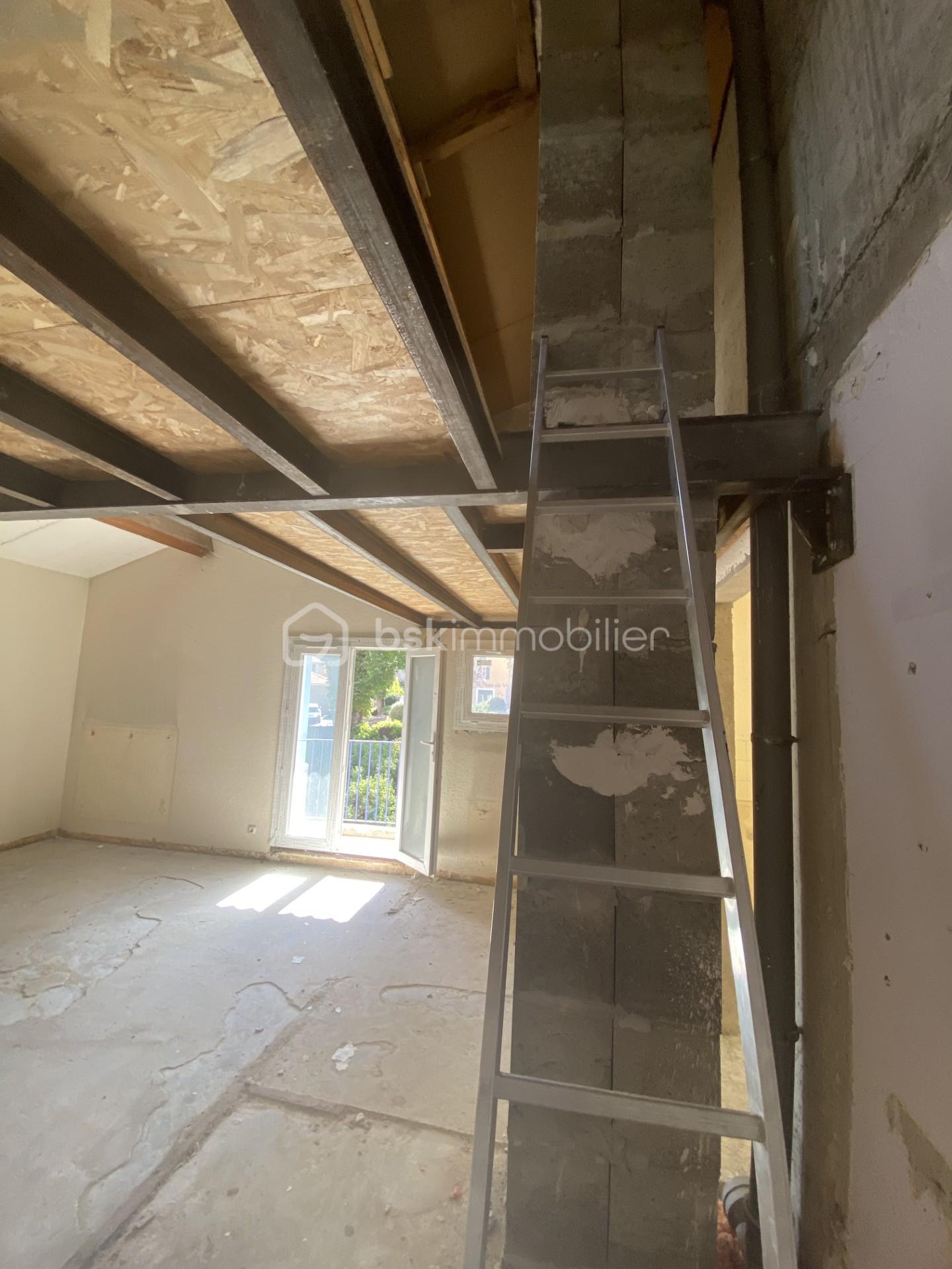 PHOTO 4.jfif