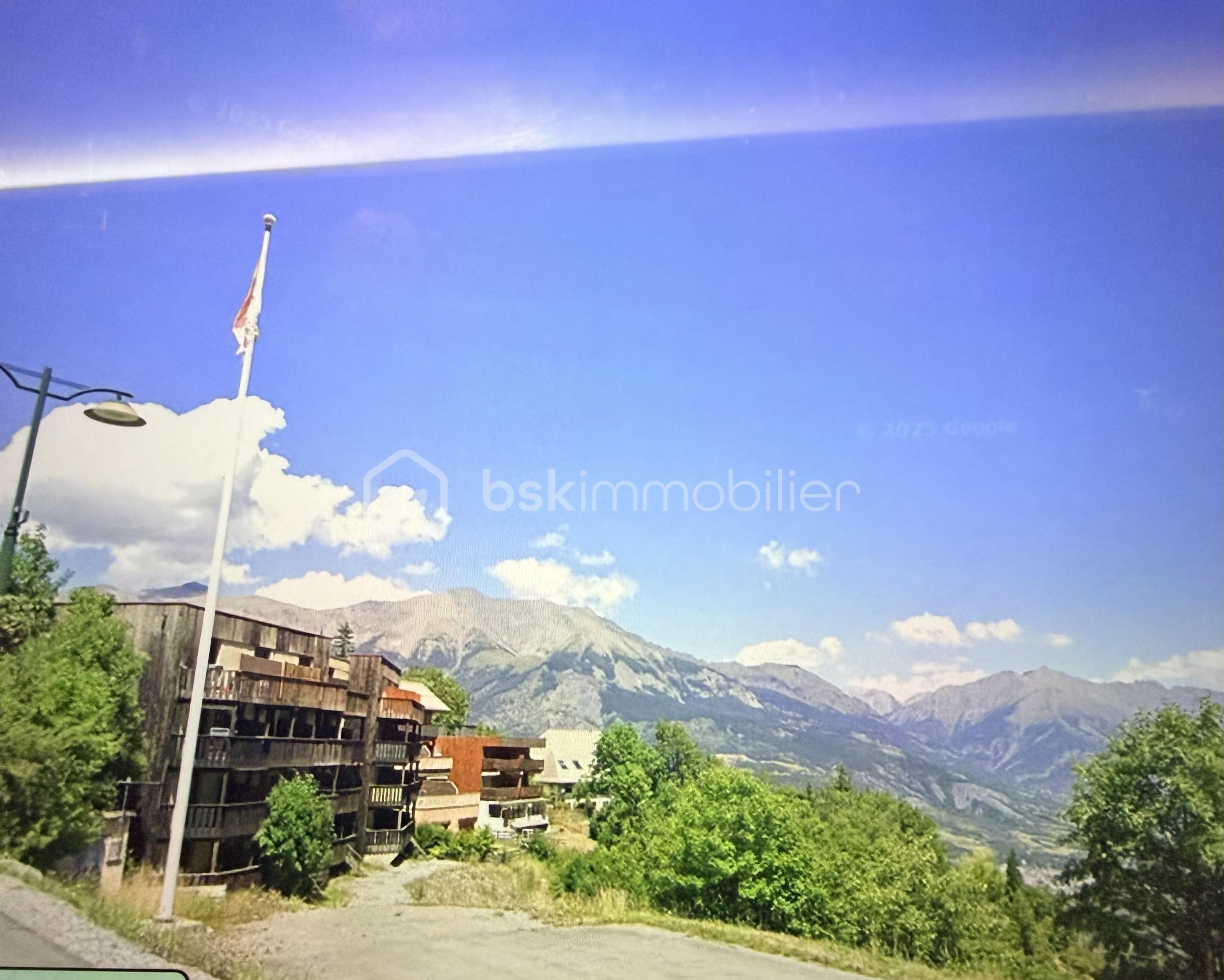  PRA CHAUVET JPEG.jpg