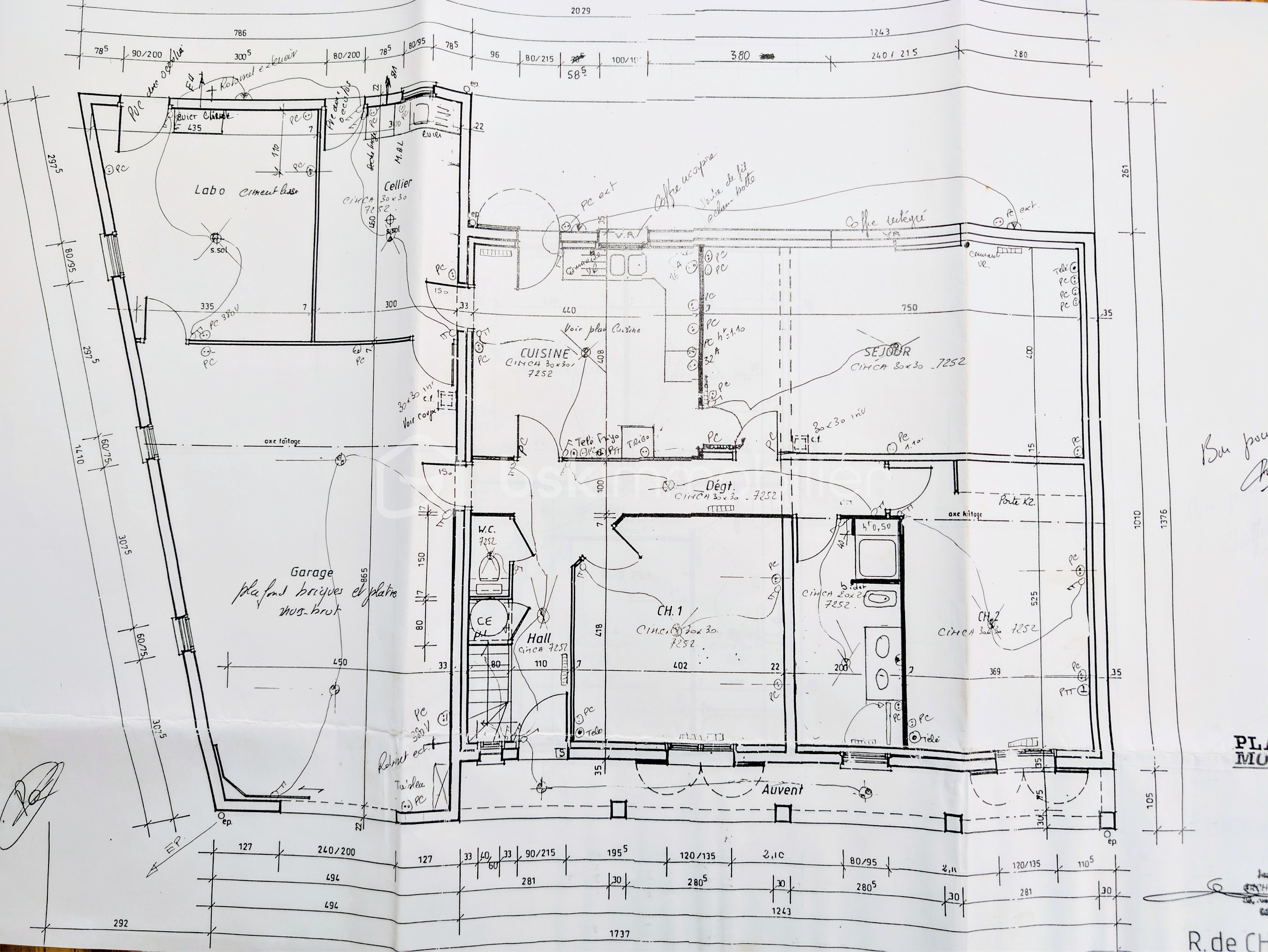 Maison traditionnelle de 174 m² - PXL_20251003_075644649~2.jpg