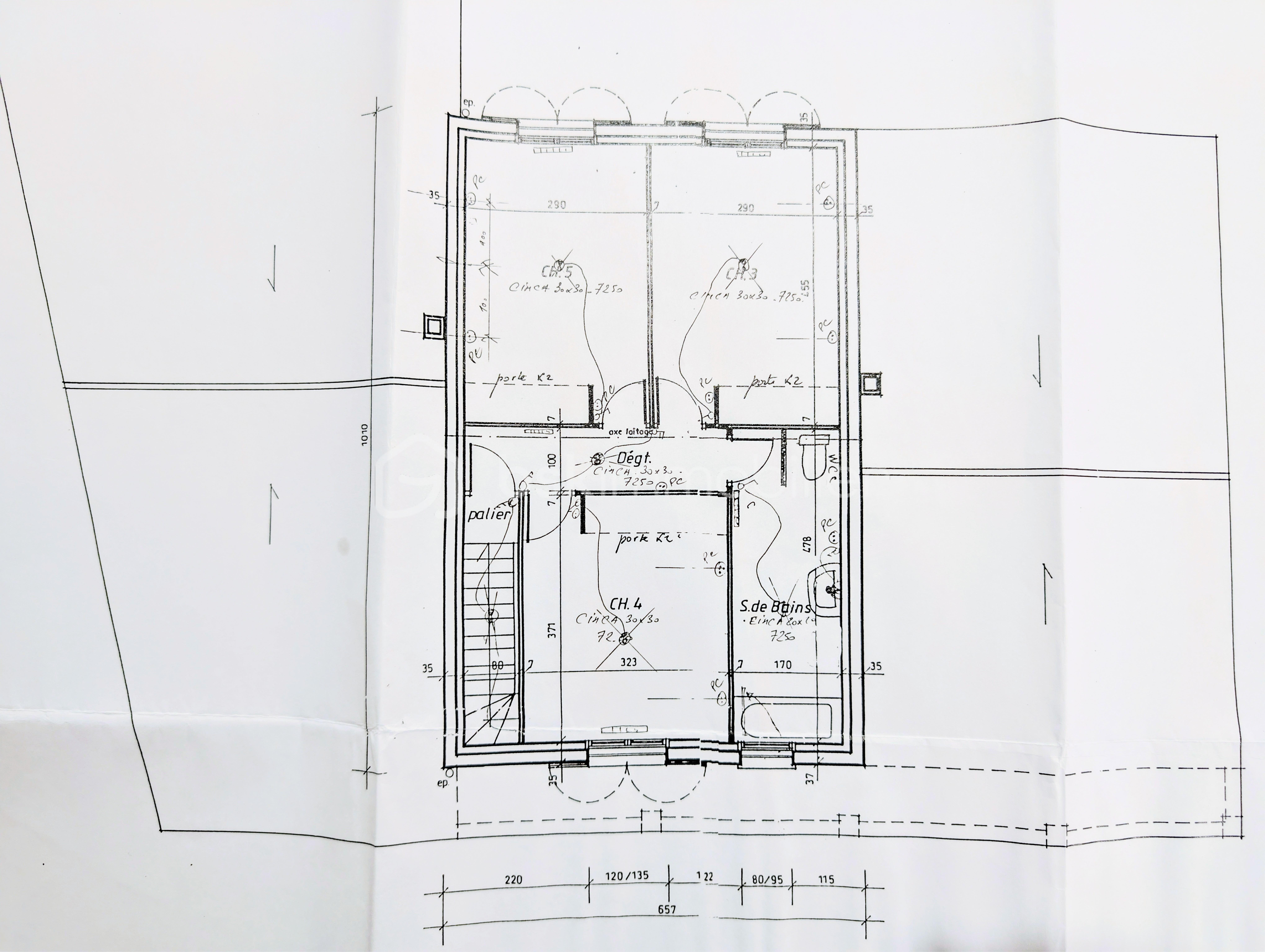 Maison traditionnelle de 174 m² - PXL_20251003_075657684~2.jpg
