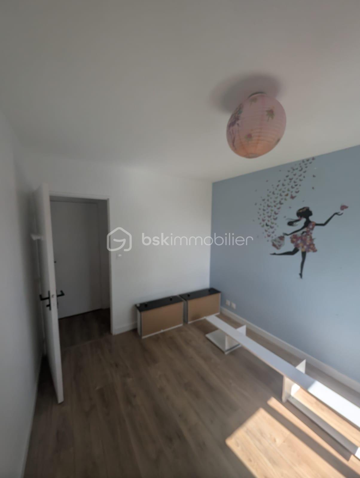 Appartement de 70 m² - 31871f63-78e6-403c-8d6d-a593c2b1cdee.jpeg