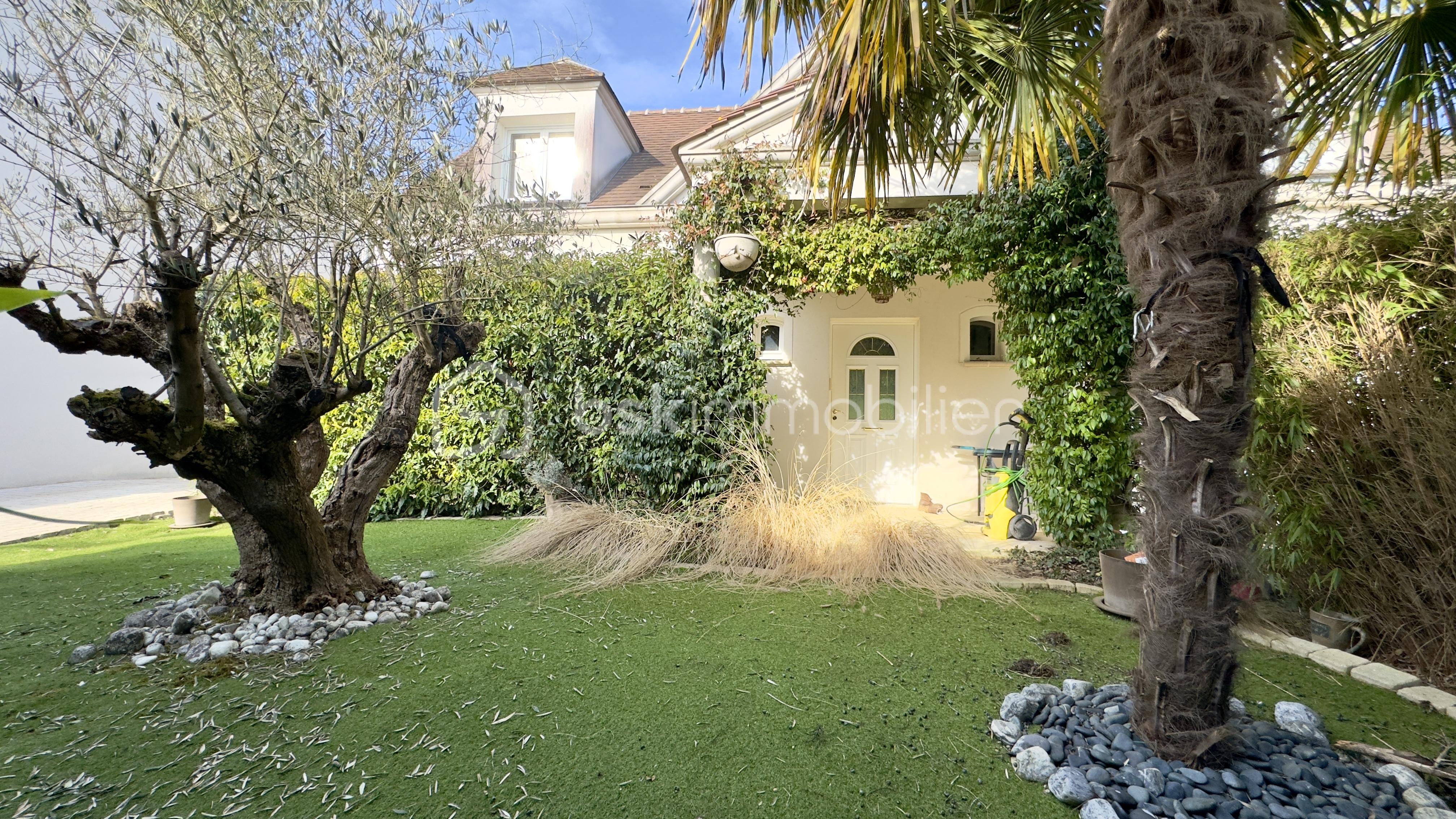 Maison de 239,92 m²