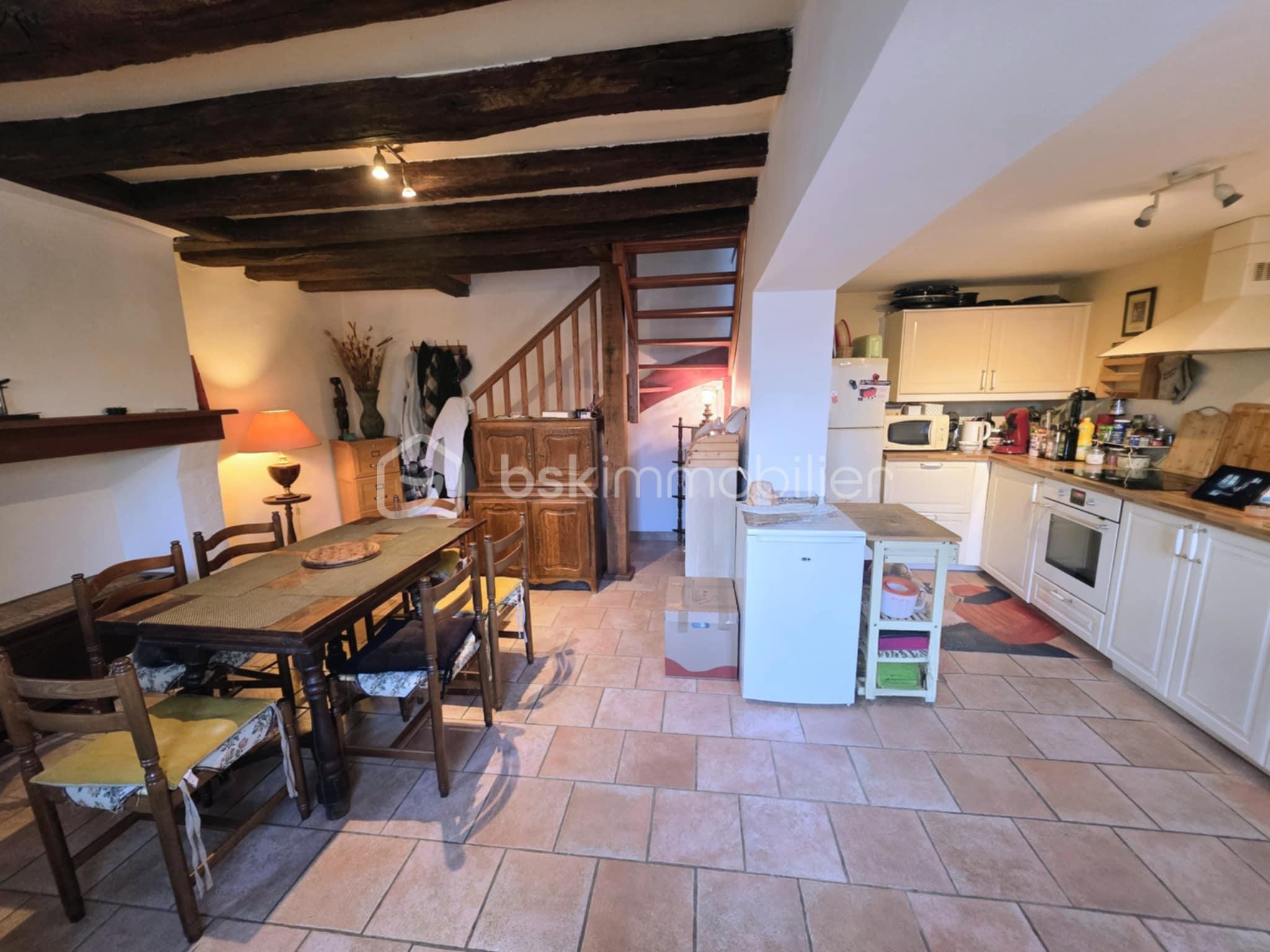 Maison de 77 m² - 7184fee0-b9a1-40c3-a9ba-e7d0f3c76eb8.jpg