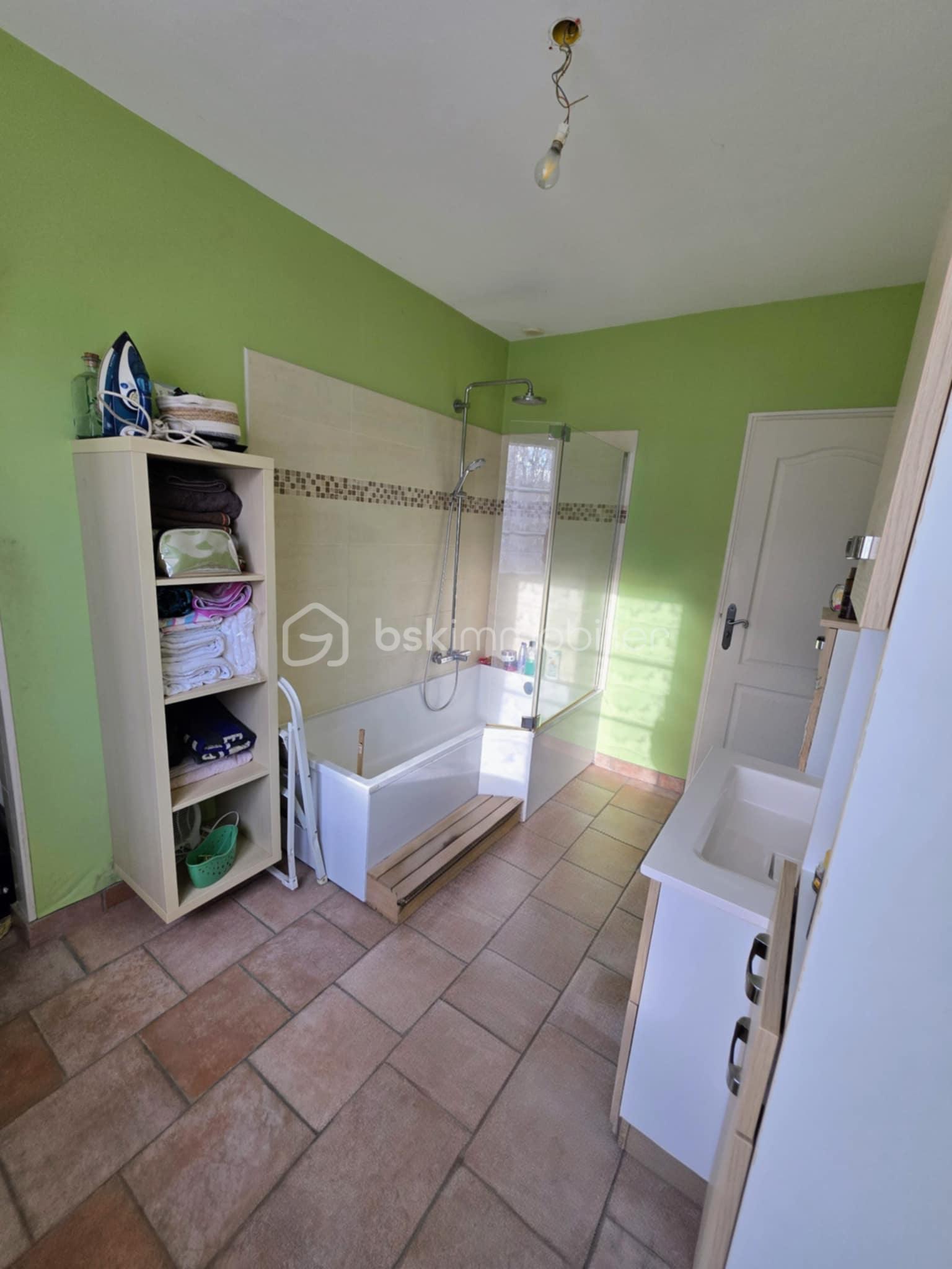 Maison de 77 m² - 19a0c812-5a52-4913-bab3-93588001d2c1.jpg