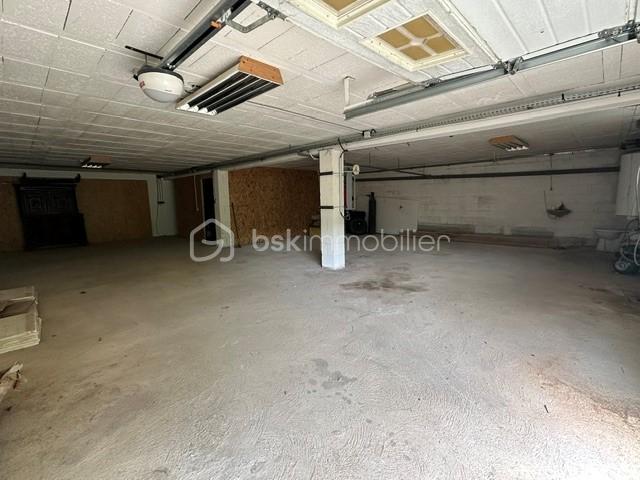 GARAGE 1.jpg