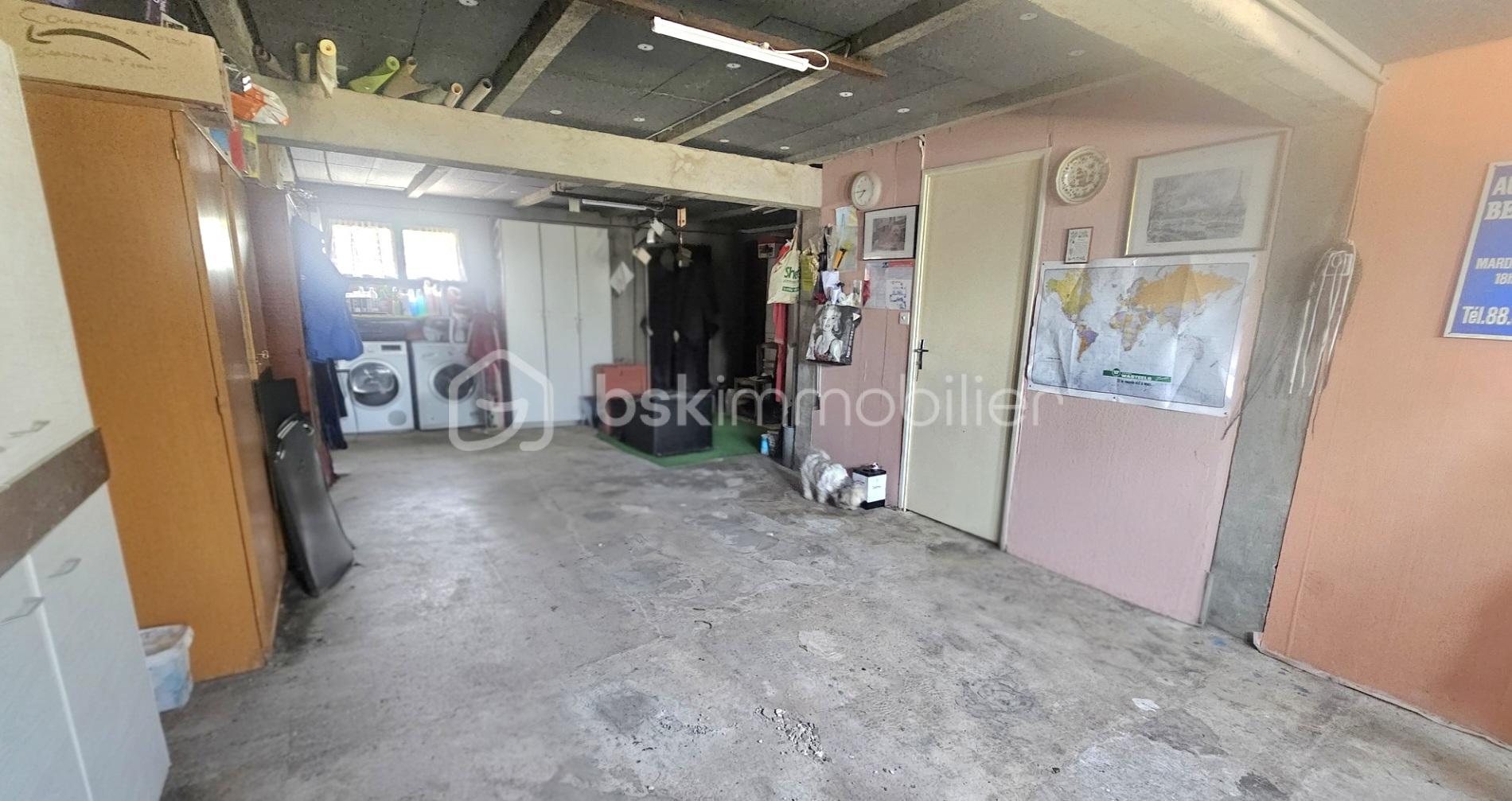 Maison traditionnelle de 140 m² - 58212.jpg