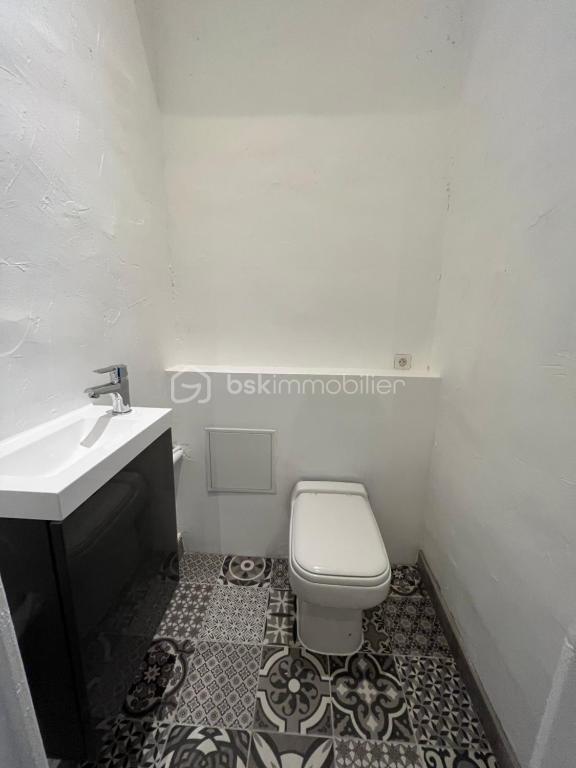 472910775.jpg