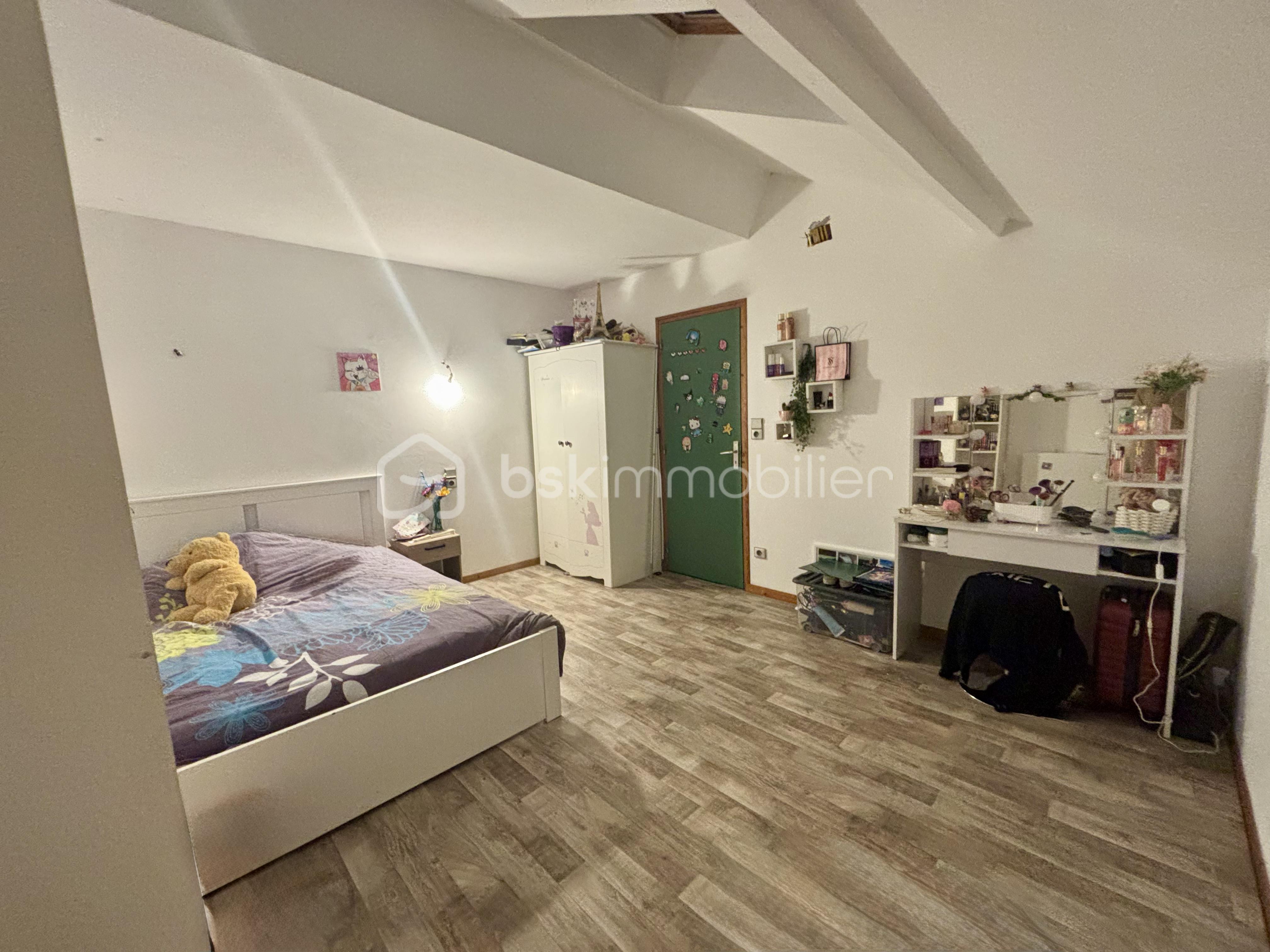 Maison de 187 m² - tempImageleGF0Z.png