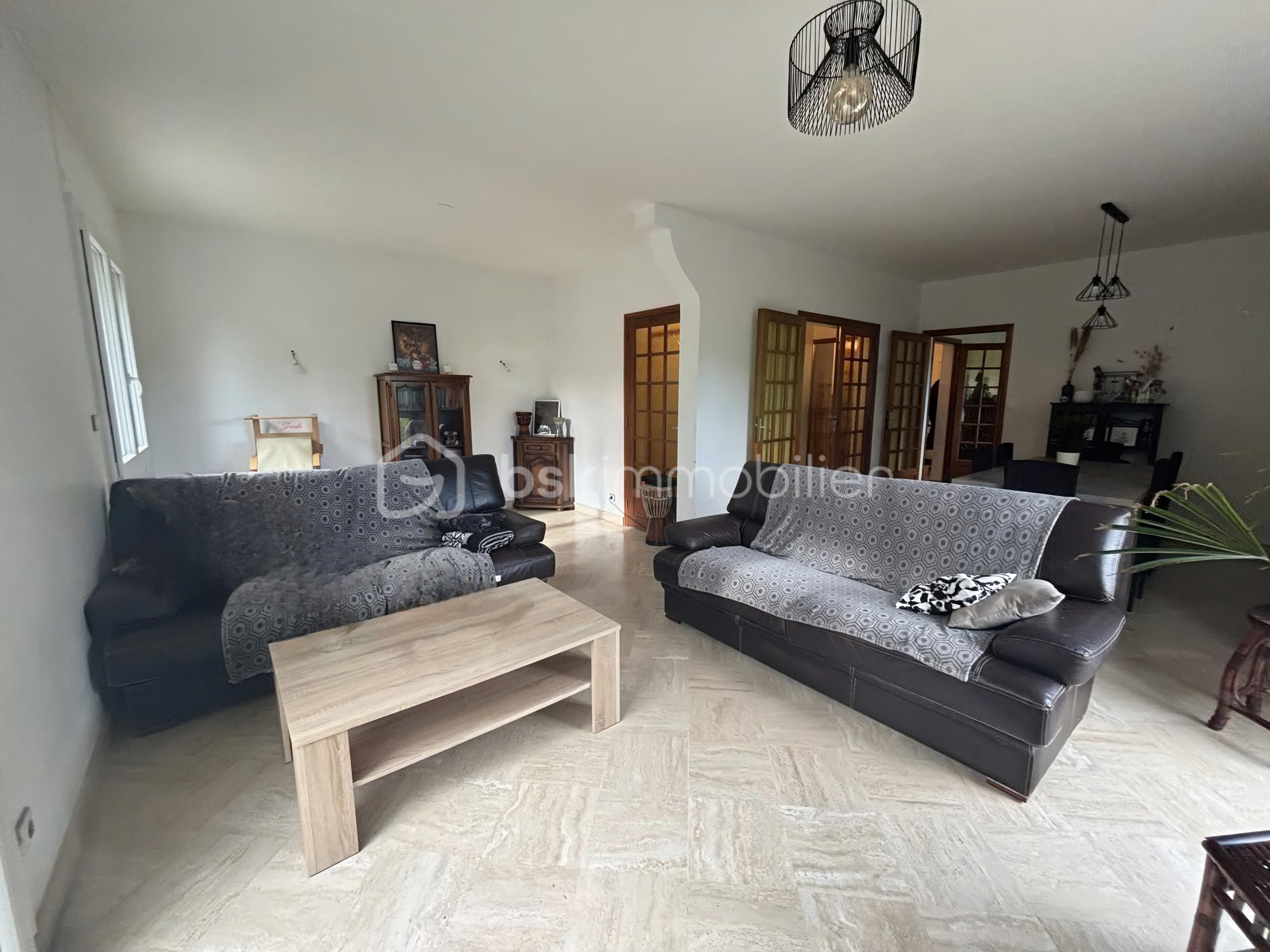 Maison de 187 m² - salon:salle à manger.JPEG