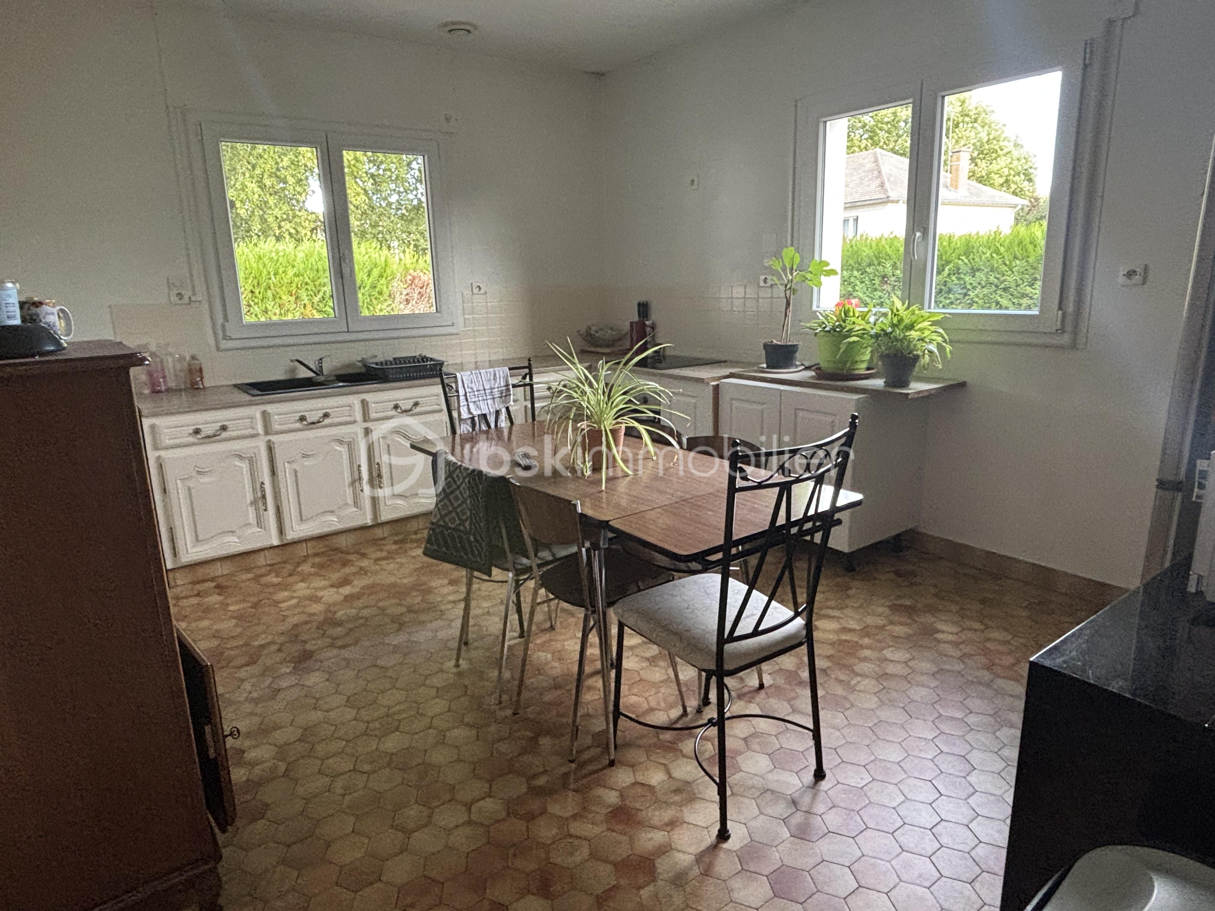 Maison de 187 m² - tempImagepsaAzD.png