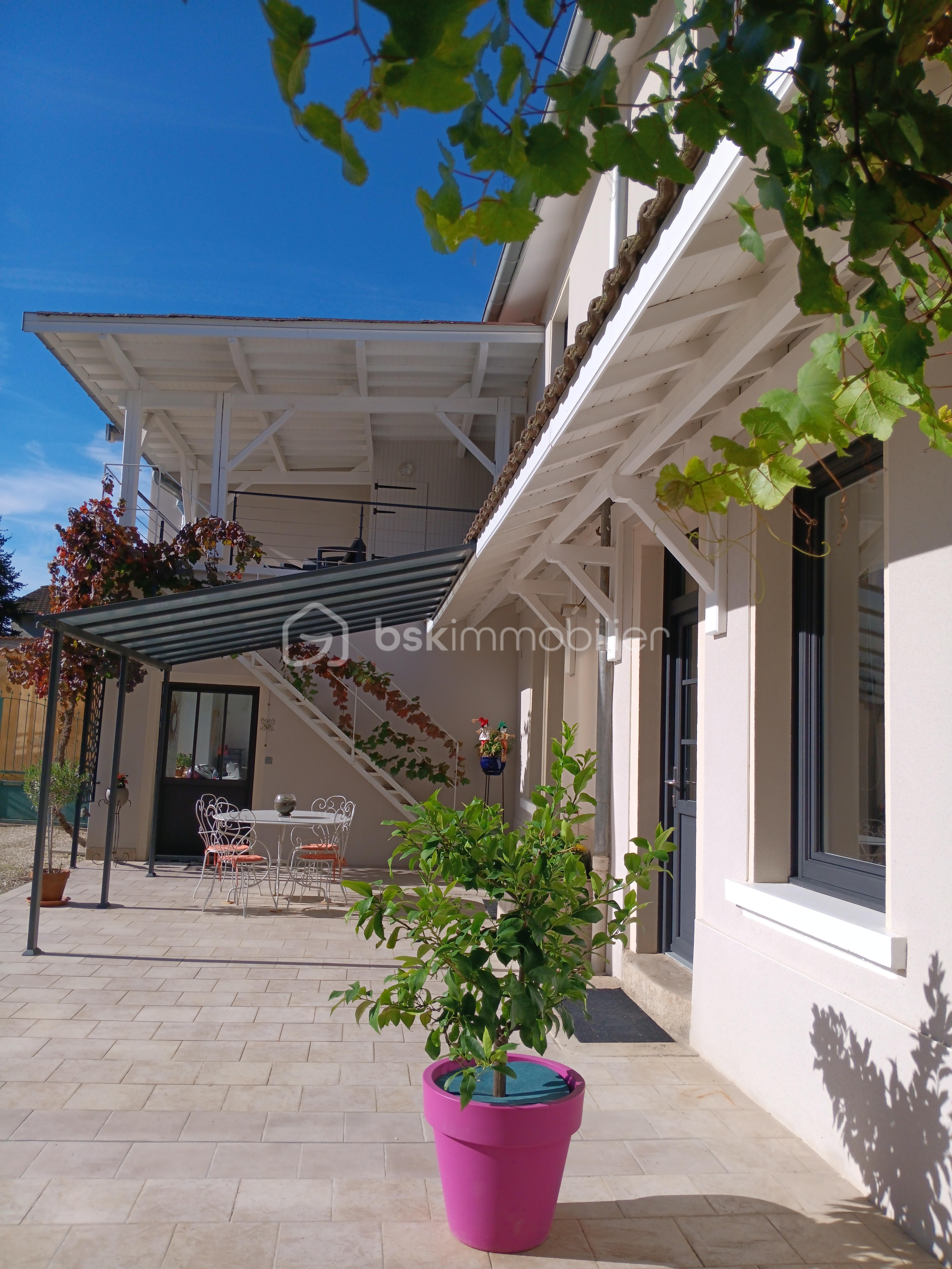 Maison 6 pièces 140 m² · à Beynost · 140 m² · 480 000 €