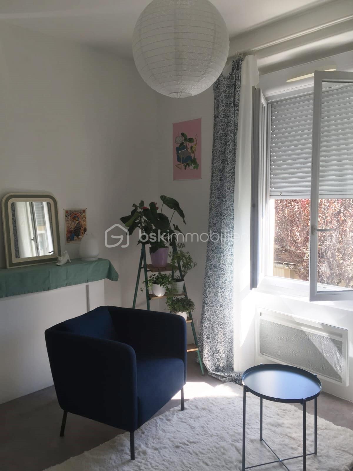 Appartement de 27,45 m² - SEJOUR 4 (2).jpg