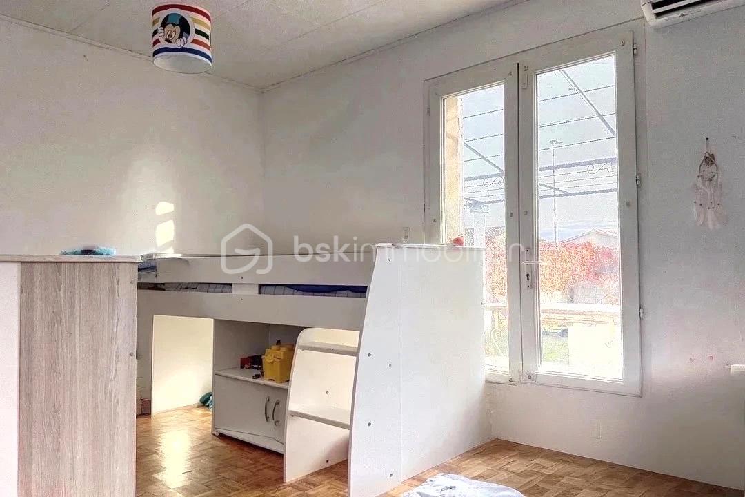 Maison traditionnelle de 155 m² - 9463BF51-2E0B-033E-22F8-ADE8F4B3F4A5.jpg