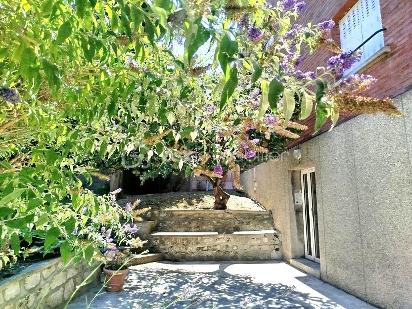 Appartement de 66 m² - entrée ext.jpg