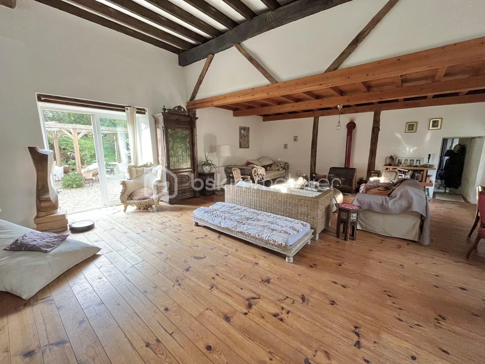 Maison de 192 m² - de2ddd99-c6e7-40ff-a9c9-488e3707c78c.jpeg