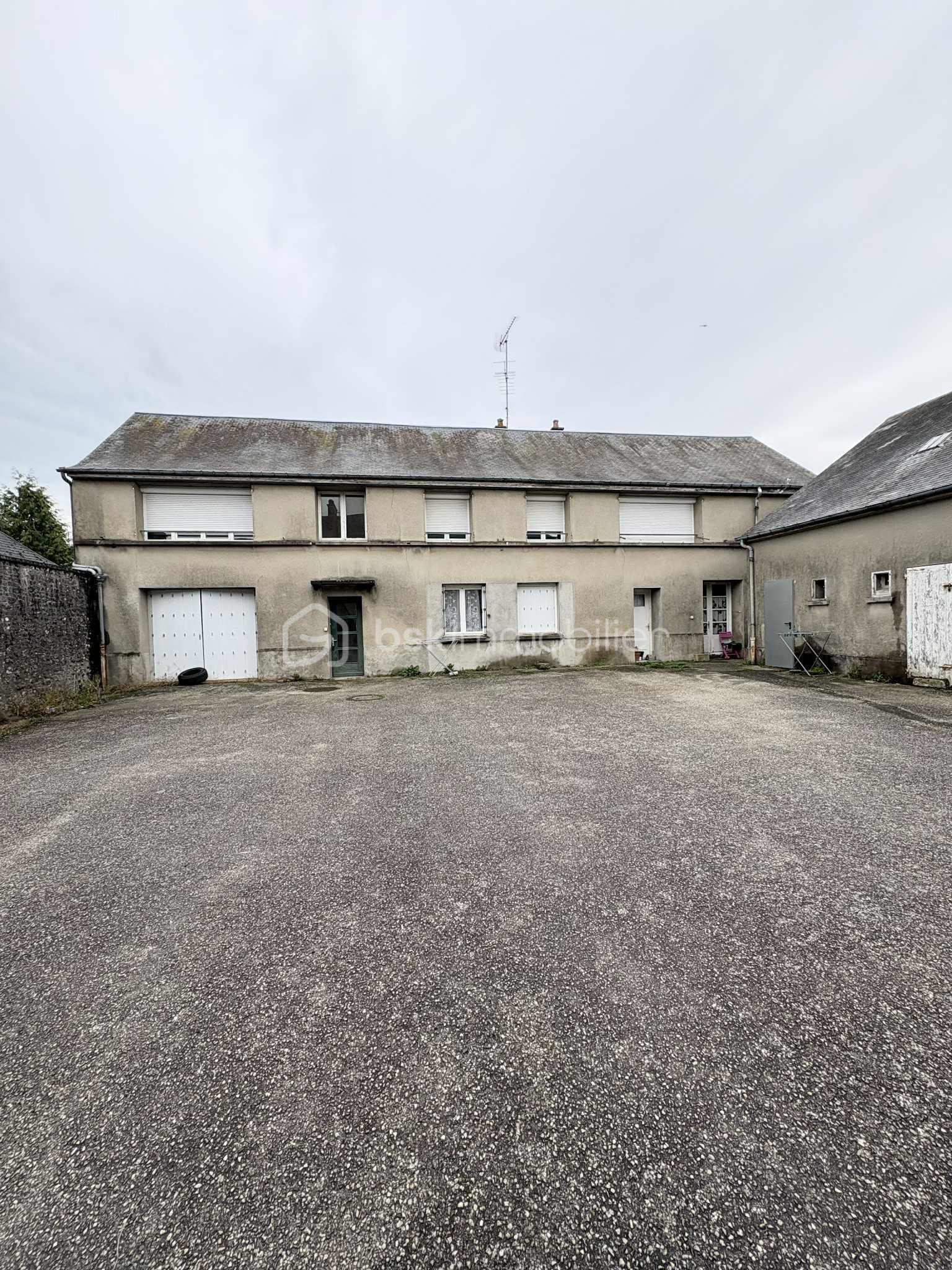 Immeuble mixte de 573 m² - b581aab3-f57a-48a4-987b-5e18aa823658.jpg