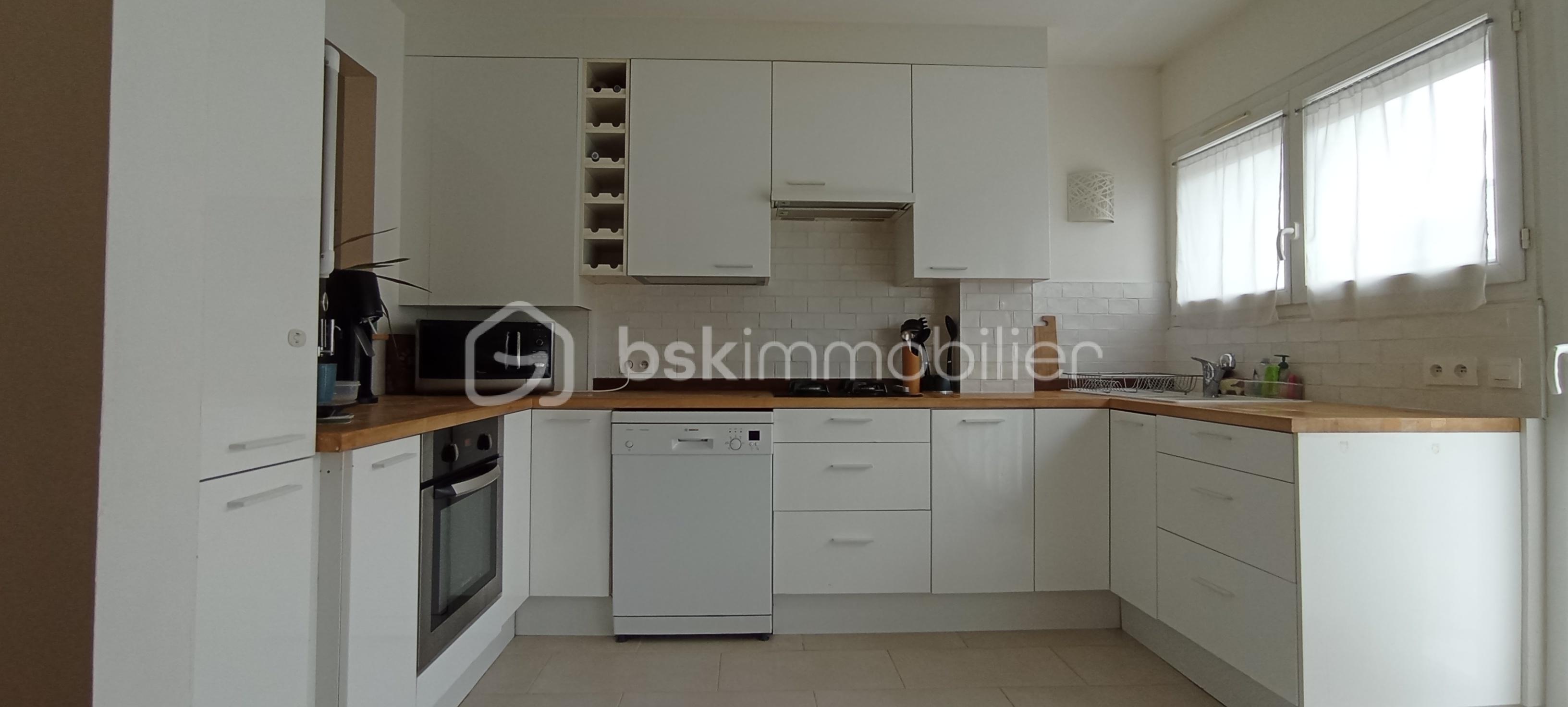 Maison de 100 m² - CUISINE (2).jpg