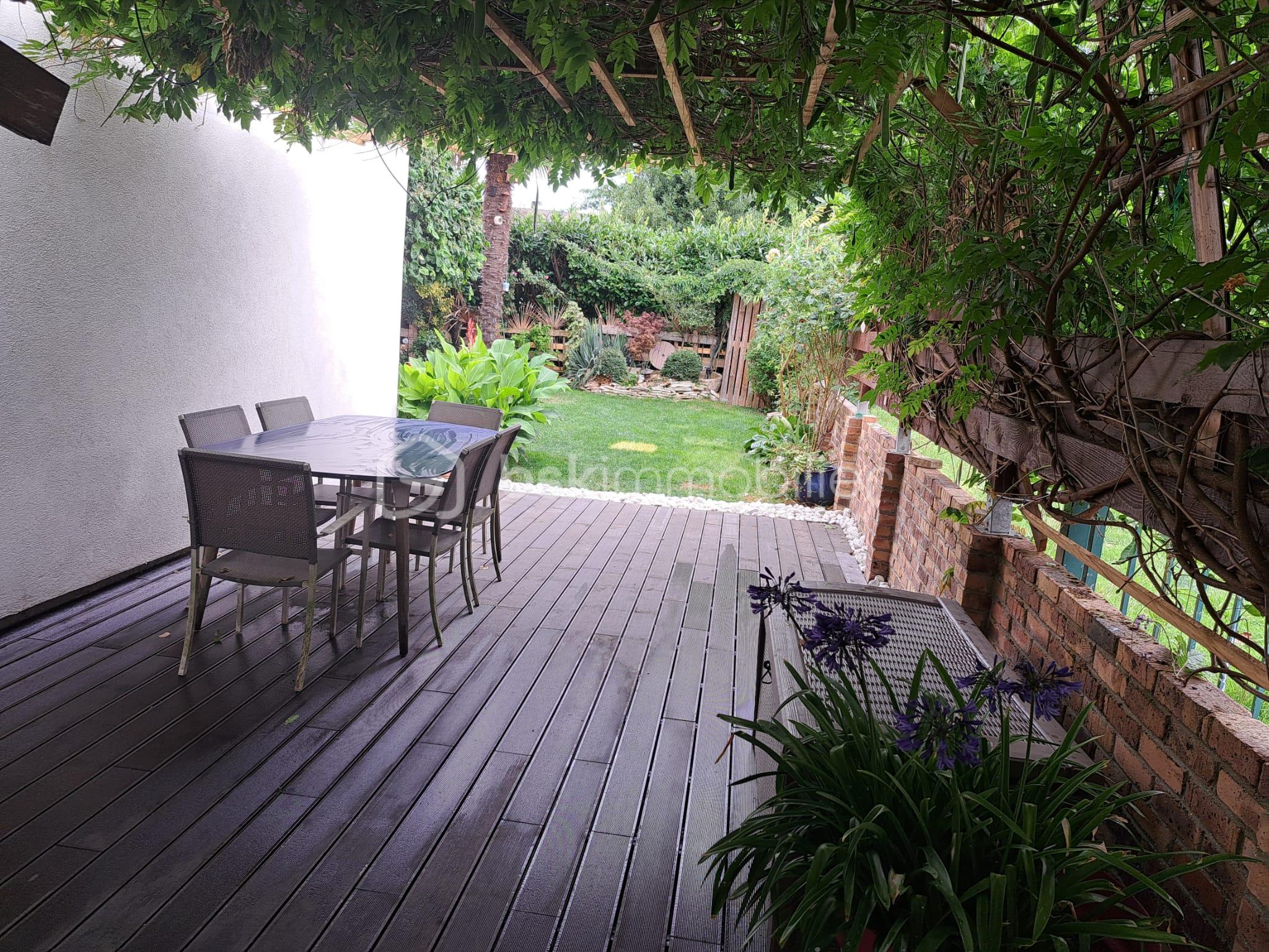 Maison de 100 m² - EXTERIEUR (4).jpg