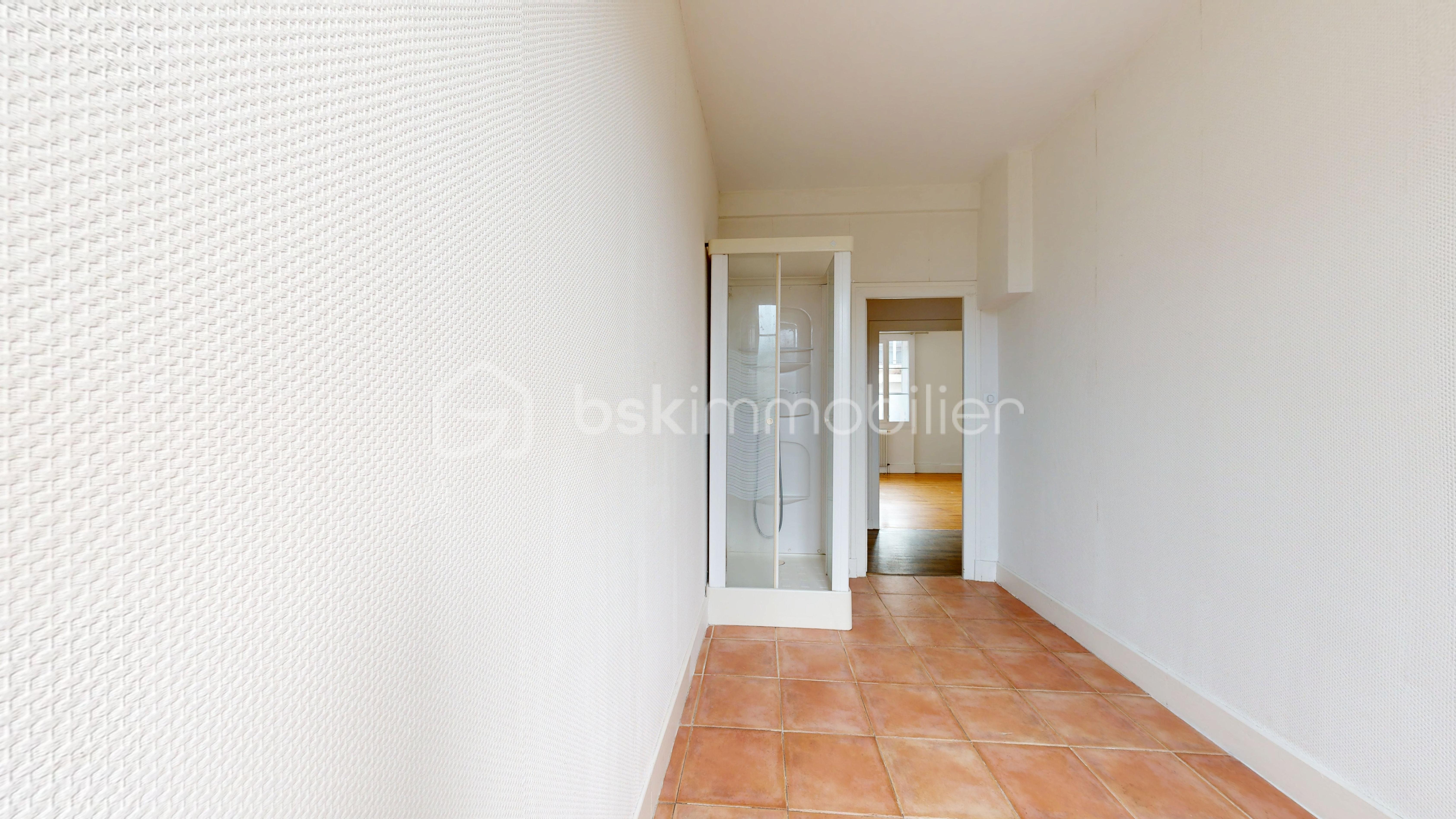 Appartement de 44 m² - Avenue-Des-Ruchoux-09072025_165907.jpg