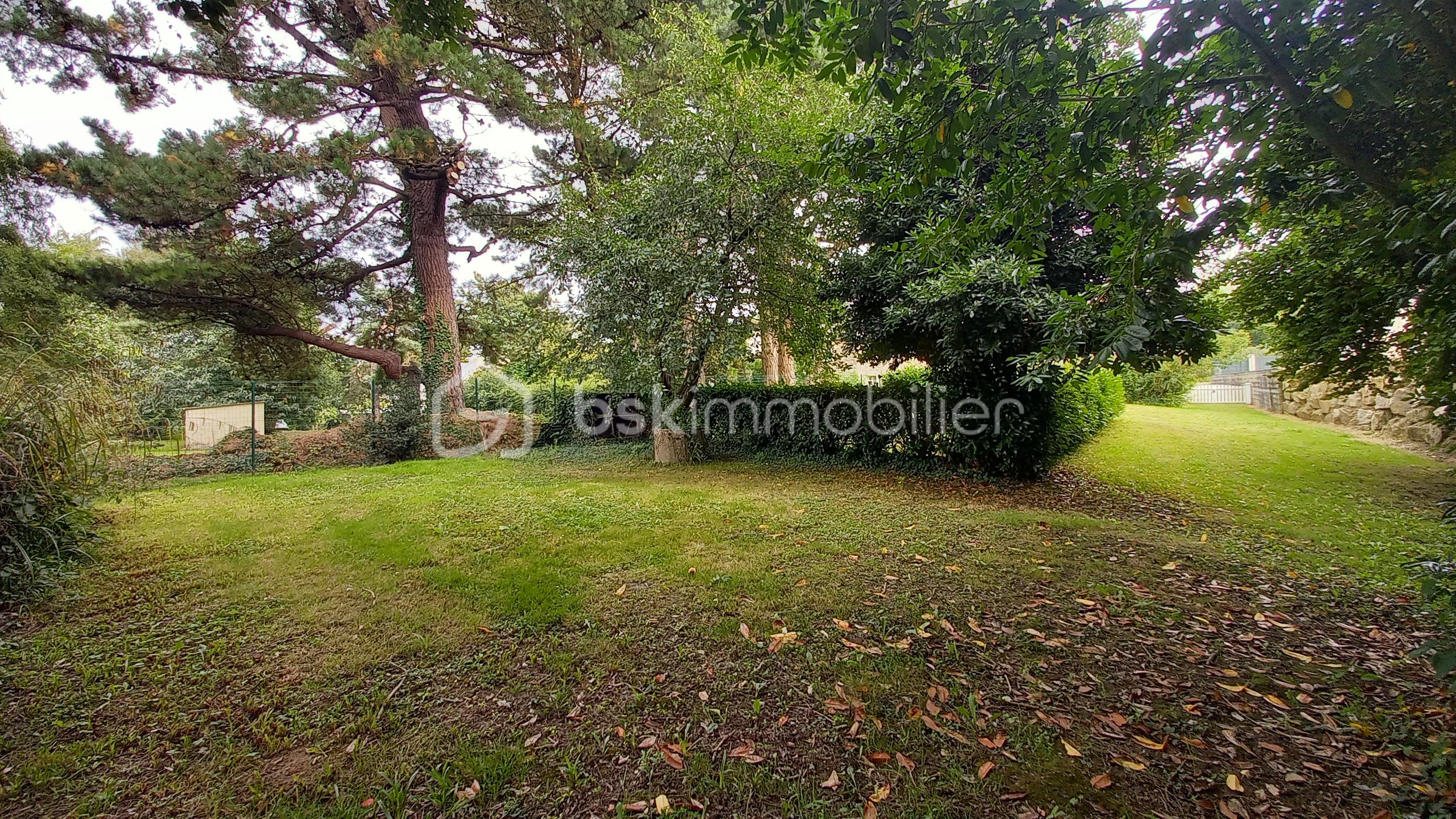Maison de 71 m² - photo terrain 3.jpg