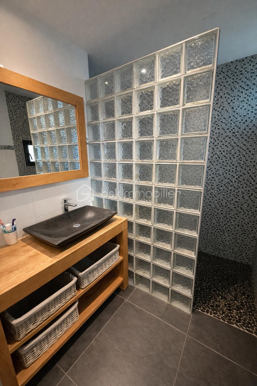 Maison de 132 m² - c50b093d-dbe1-473b-a9fa-3c39095a01dc.png