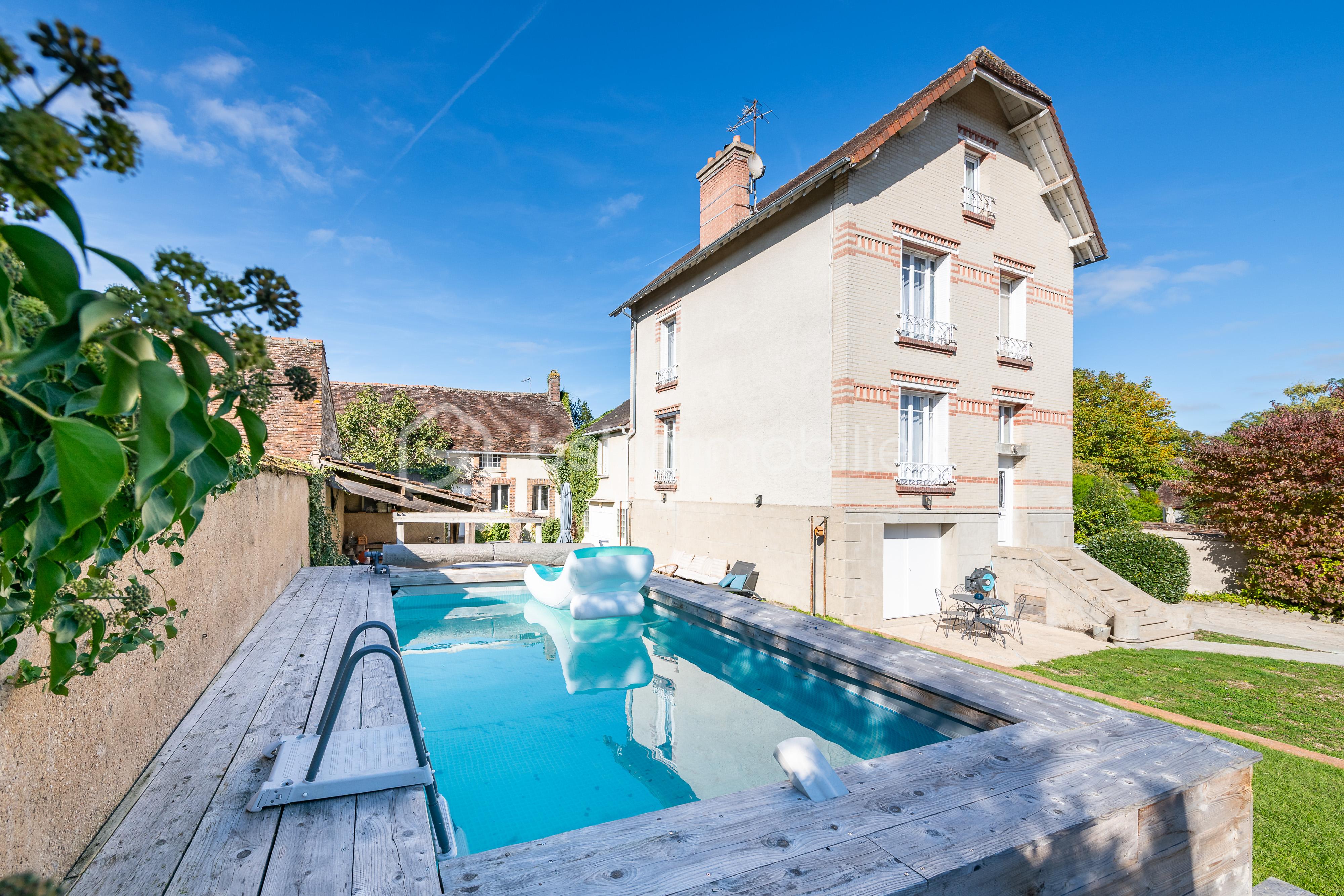 Maison en pierre de 165 m² - MOREAU-BskAubinSalon-OlivierReynes-28.jpg