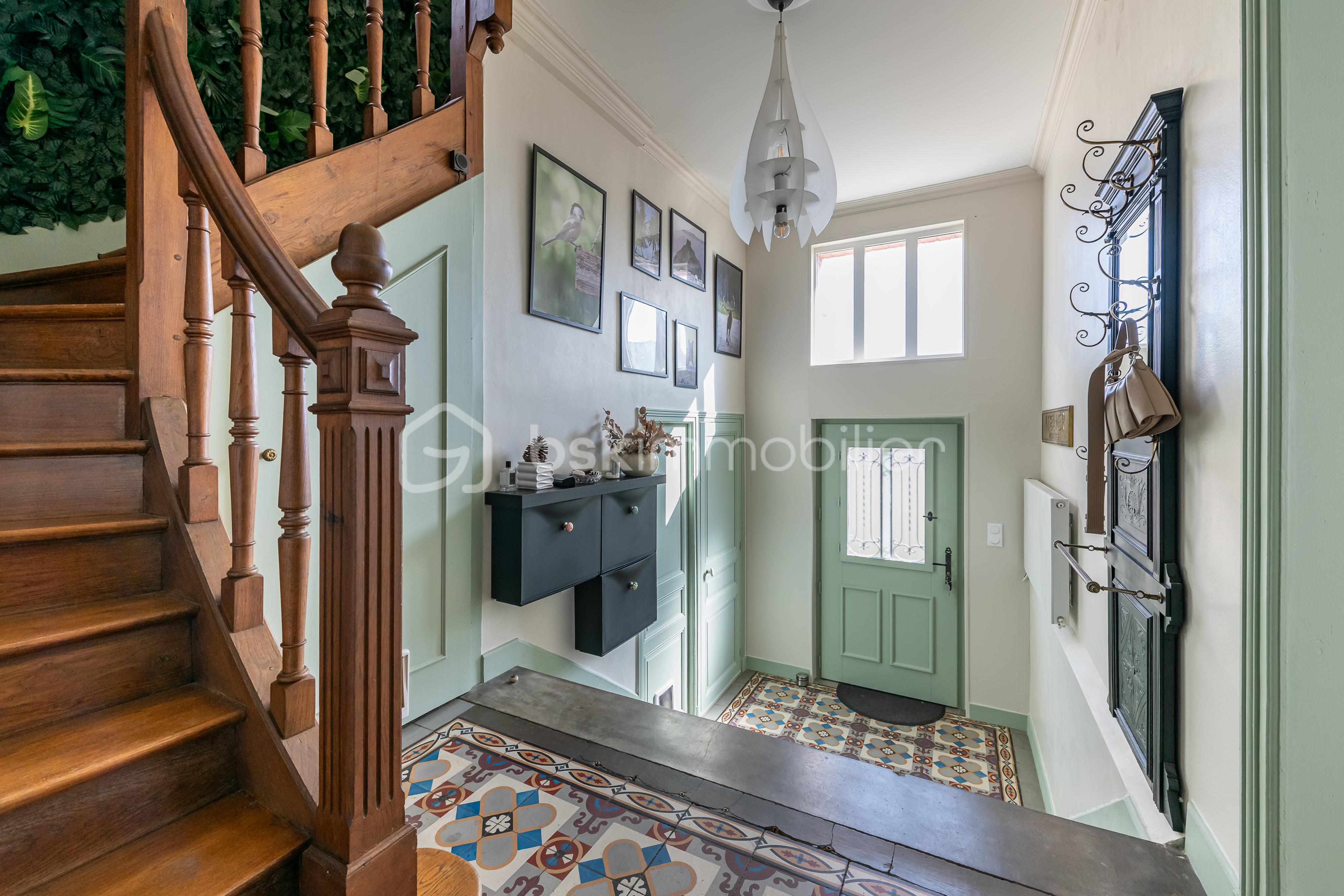 Maison en pierre de 165 m² - MOREAU-BskAubinSalon-OlivierReynes-2.jpg