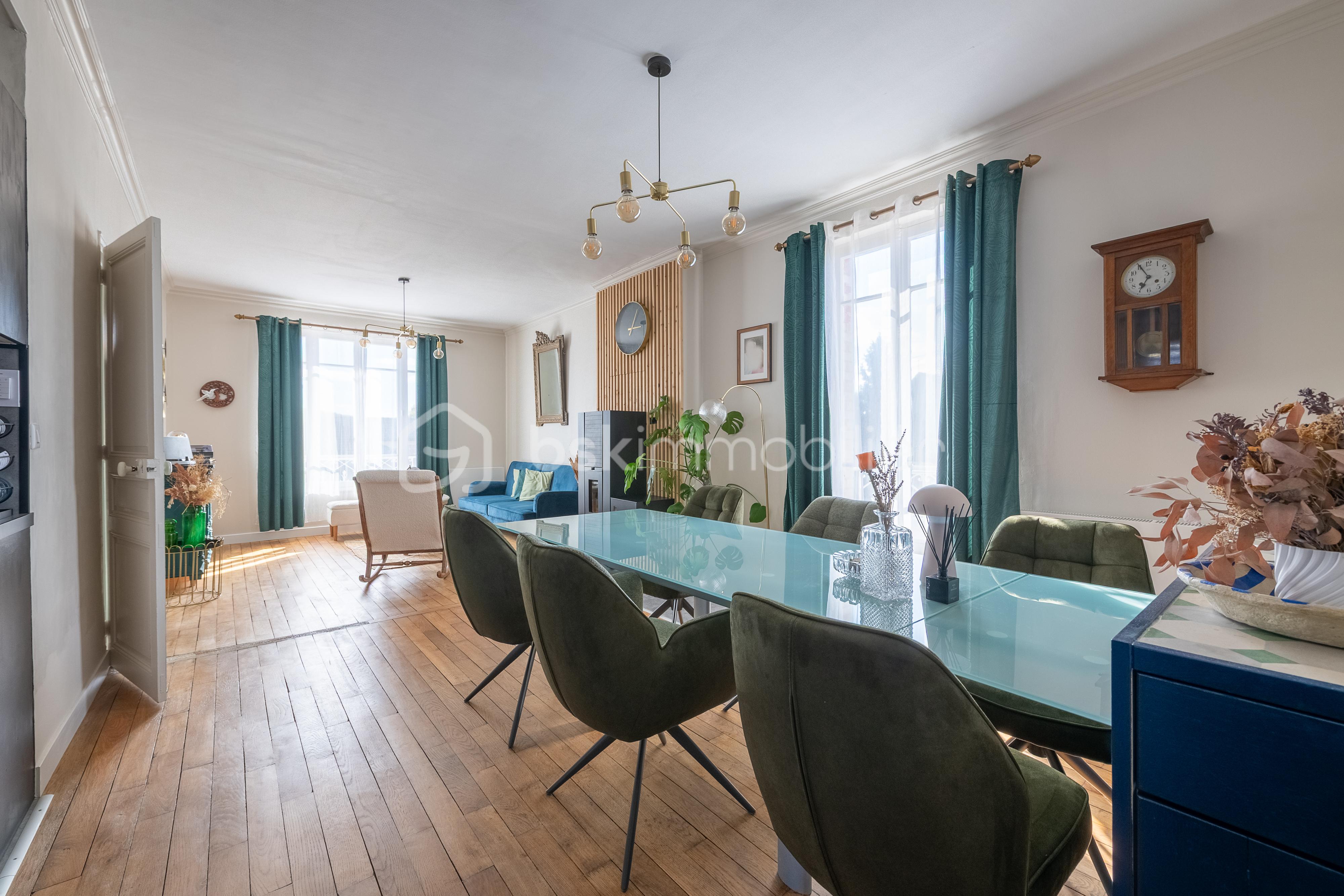 Maison en pierre de 165 m² - MOREAU-BskAubinSalon-OlivierReynes-10.jpg