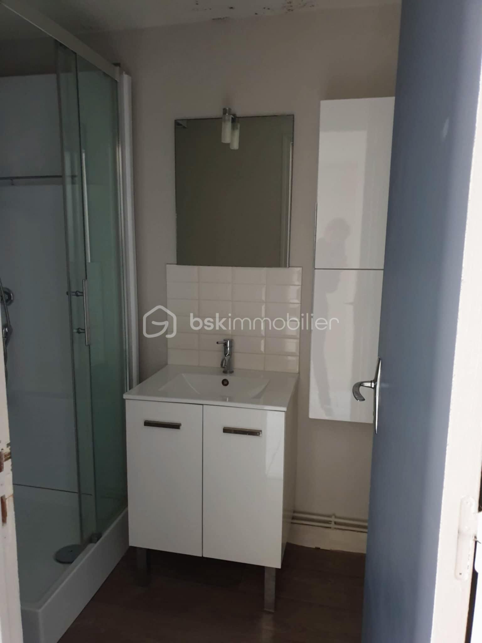 Appartement de 25,55 m² - Messenger_creation_8BDF1C9F-1C8C-42C4-8AB4-5D61C0F8BC54.jpg