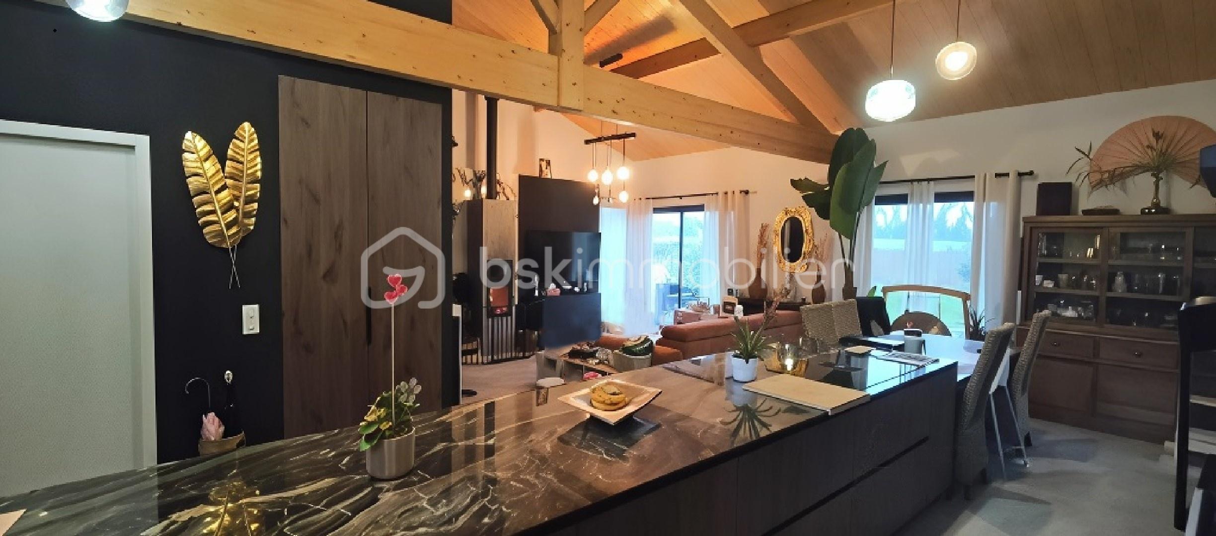 Maison de 128 m² - SEJOUR CUISINE.jpg