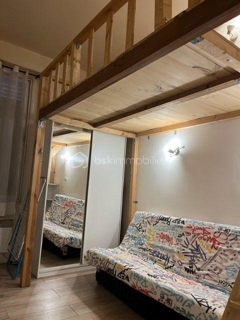 Appartement de 25 m² - chambre bouachiri.jpg